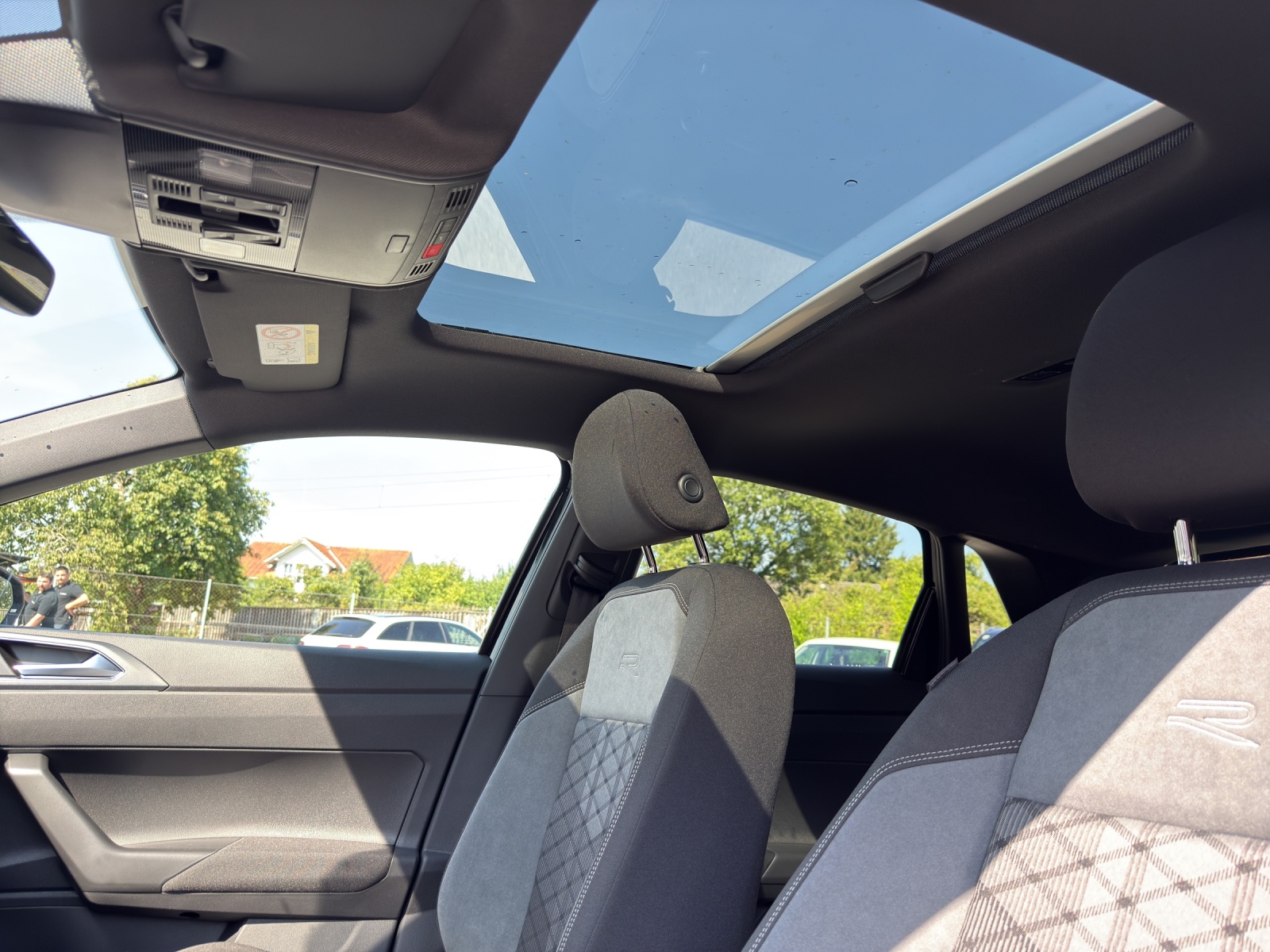 VW Polo 1.0 TSI R-Line DSG-image-14