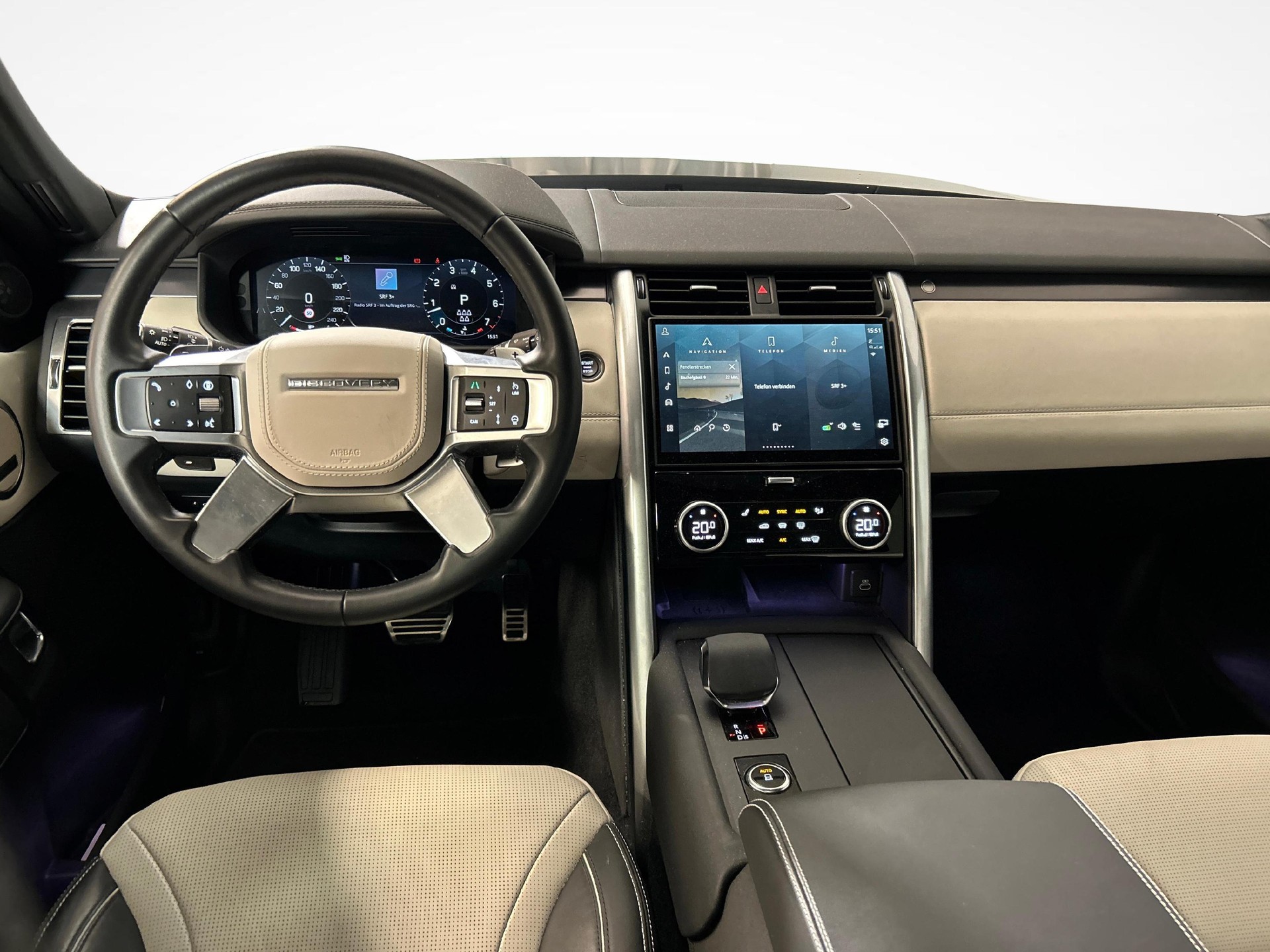 LAND ROVER Discovery 3.0 I6 Metropolitan Edition-image-7