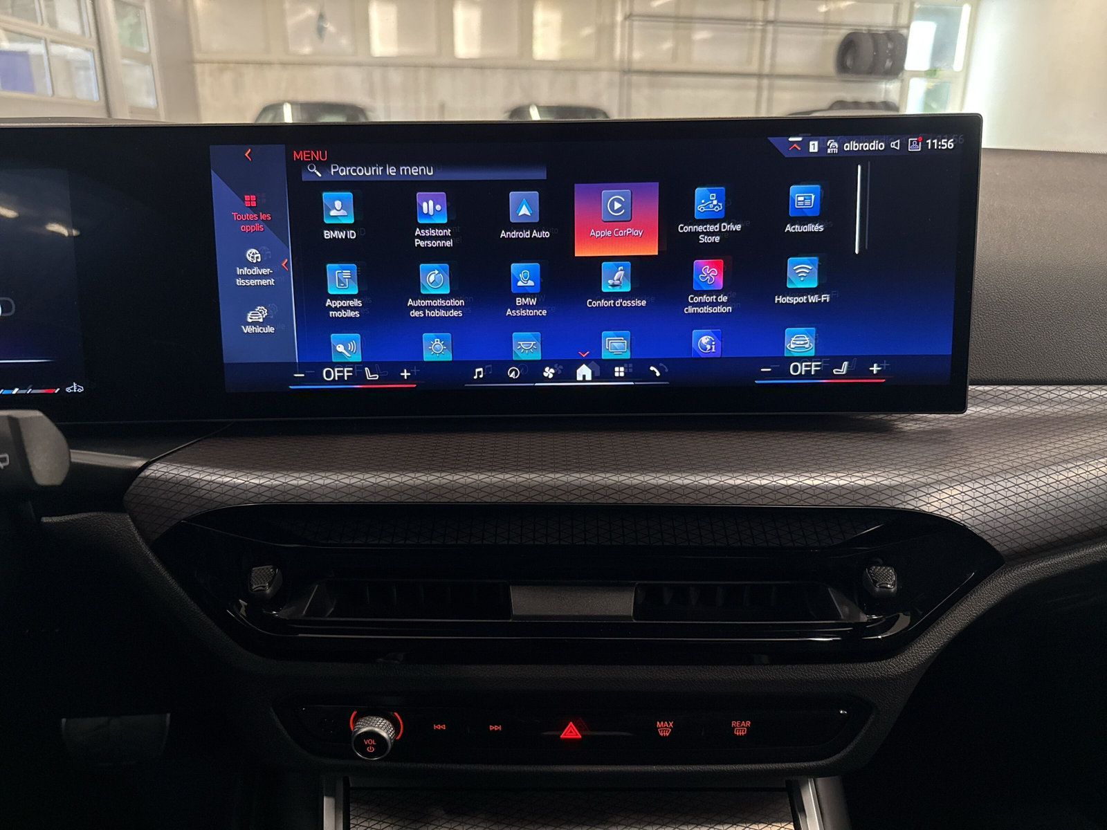 BMW 320d xDrive 48V Touring Steptronic M Sport-image-10