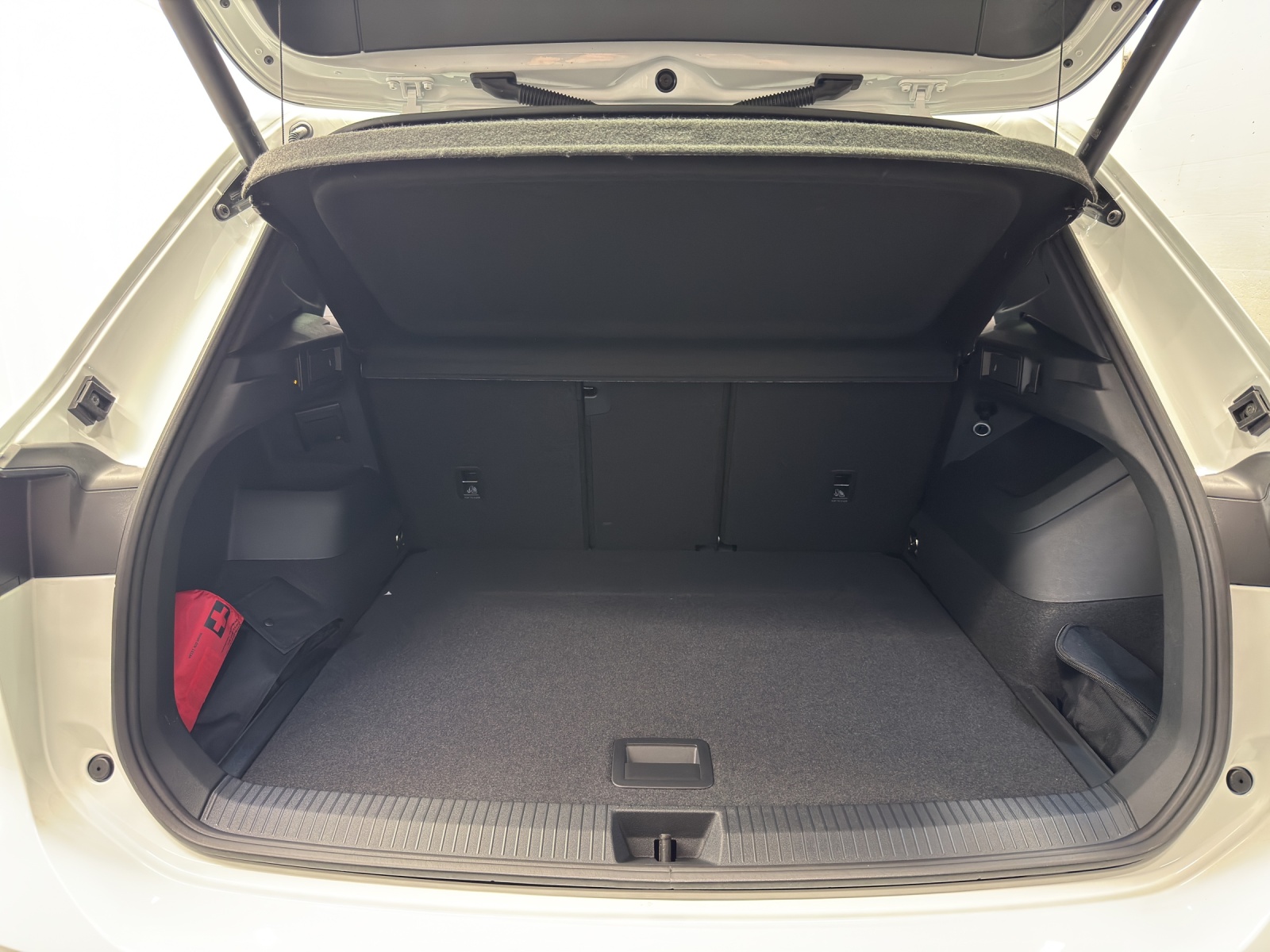 VW Tiguan 2.0 TDI SCR R-Line United DSG 4motion-image-10
