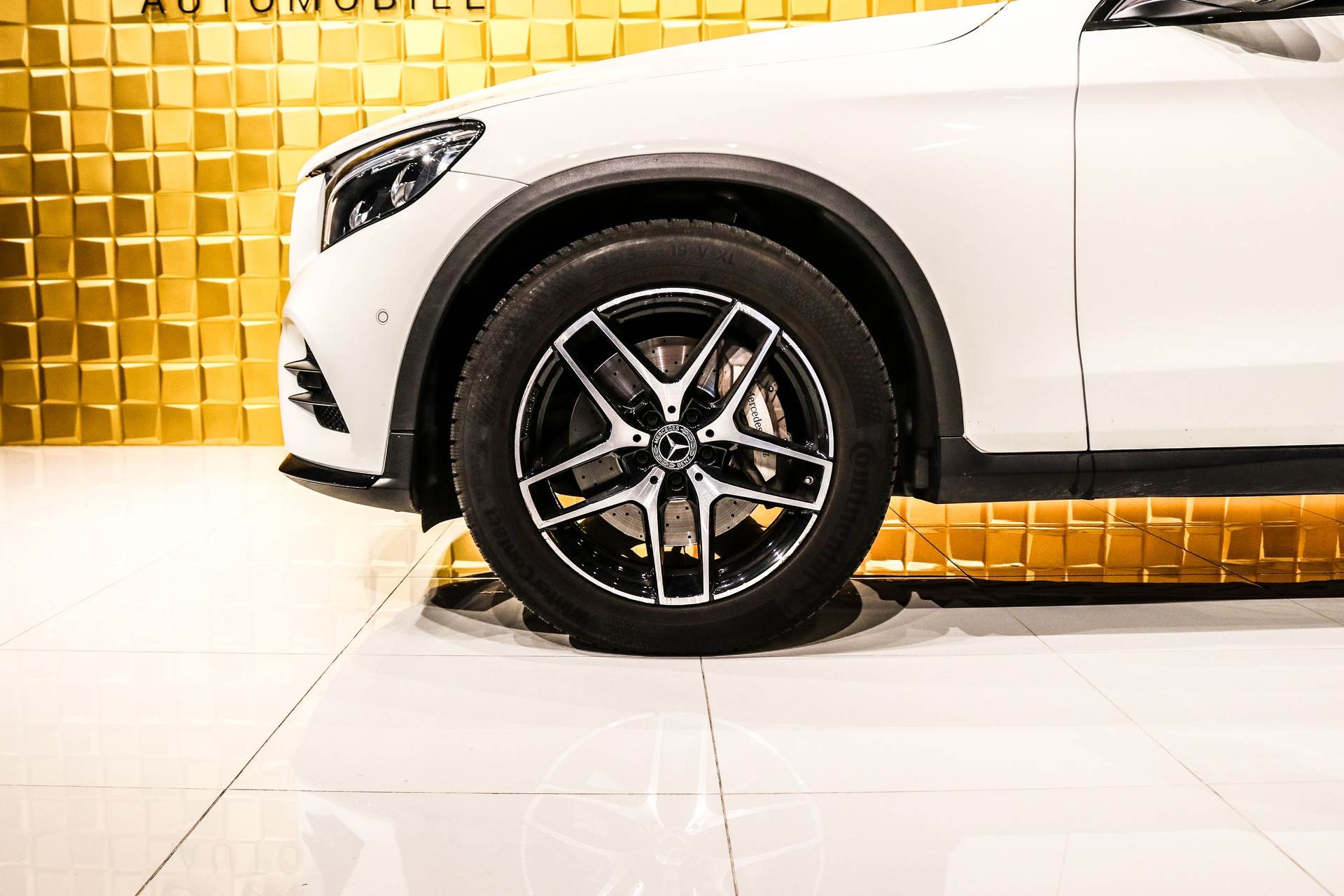 MERCEDES-BENZ GLC Coupé 250 d AMG Line 4Matic 9G-Tronic-image-7