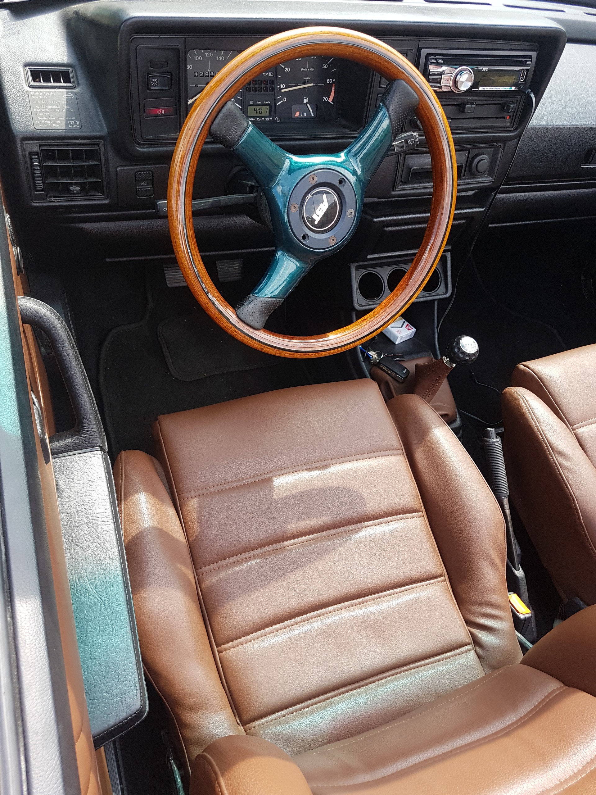 VW Golf Cabriolet 1800 Classic-Line-image-5
