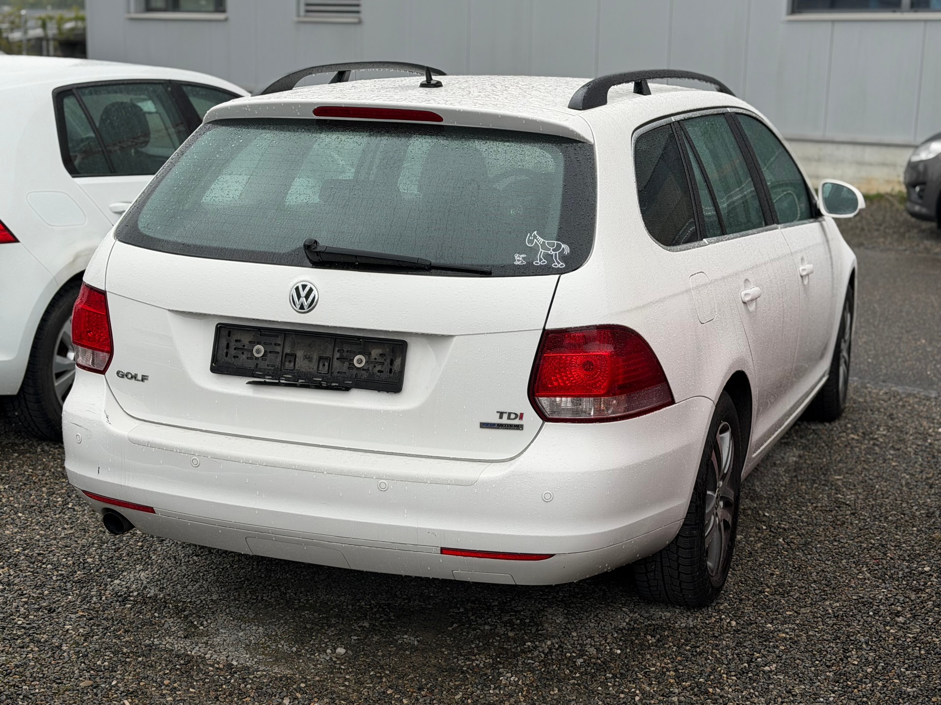 VW Golf Variant 1.6 TDI BMT Team DSG-image-3