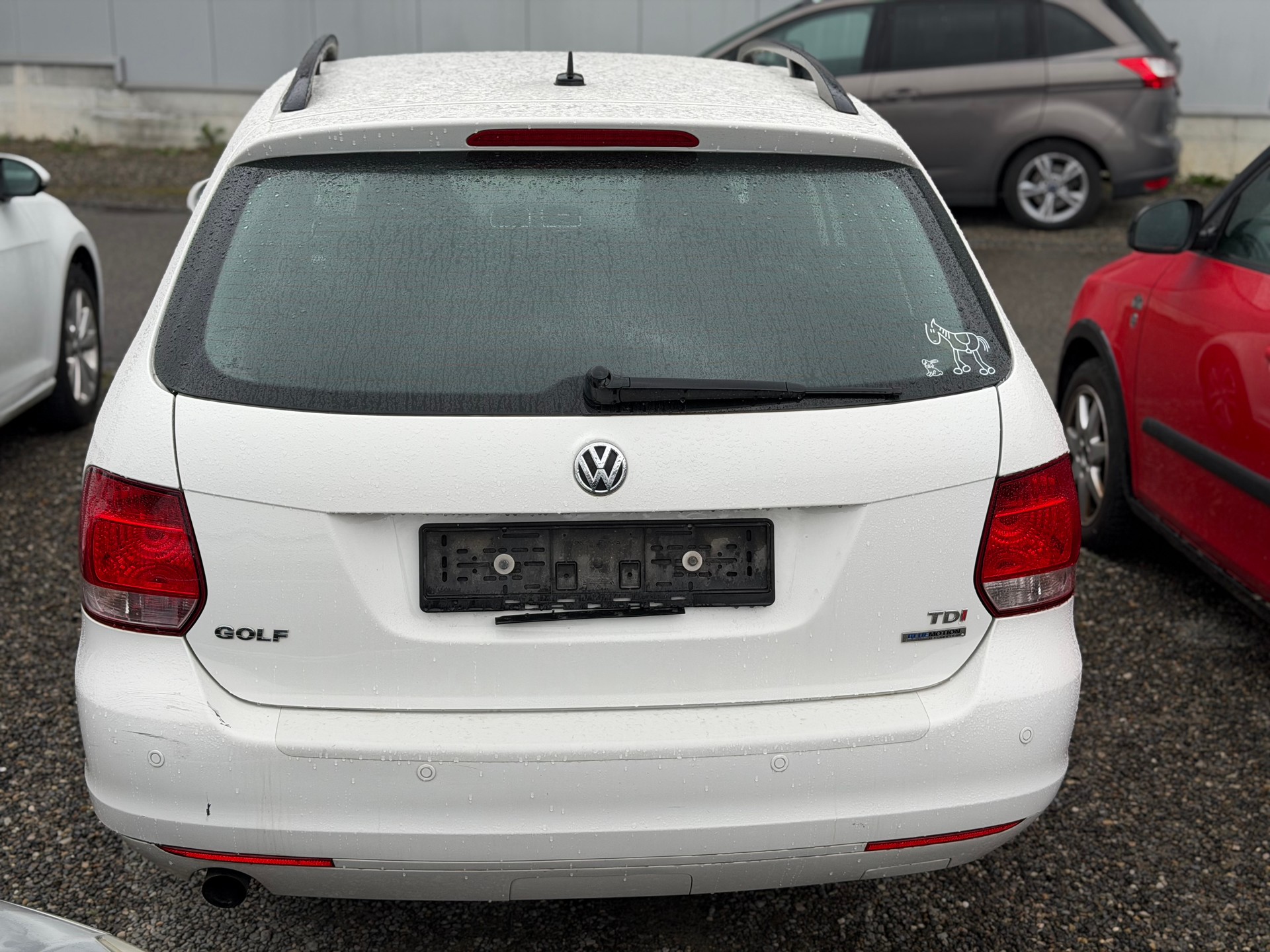 VW Golf Variant 1.6 TDI BMT Team DSG-image-4