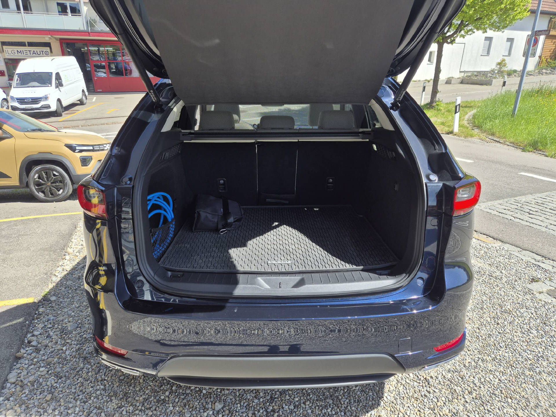 MAZDA CX-60 2.5 PHEV Takumi-image-8