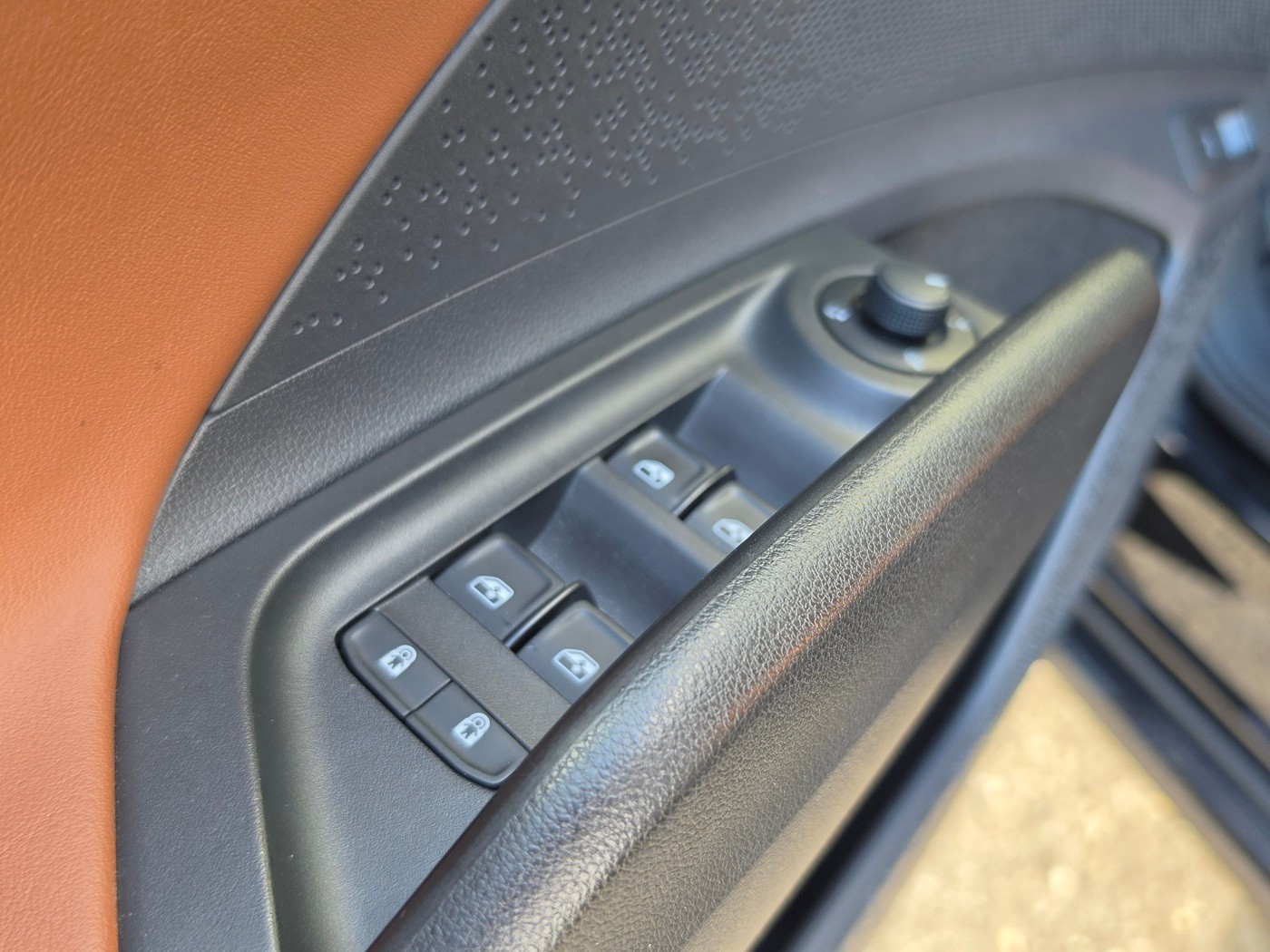 SKODA Enyaq iV 80x Founders Edition-image-18
