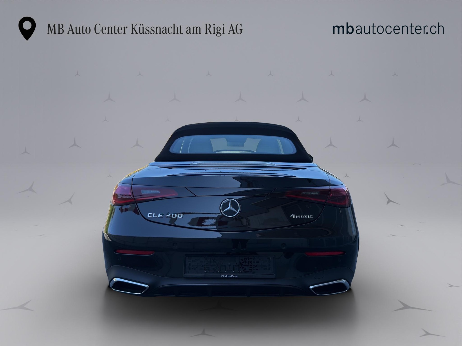 MERCEDES-BENZ CLE 200 AMG Line 4matic Cabriolet-image-5