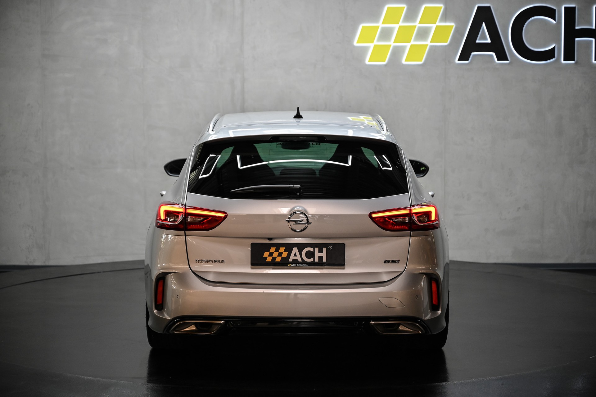 OPEL Insignia Sports Tourer 2.0 T GSi AWD-image-7