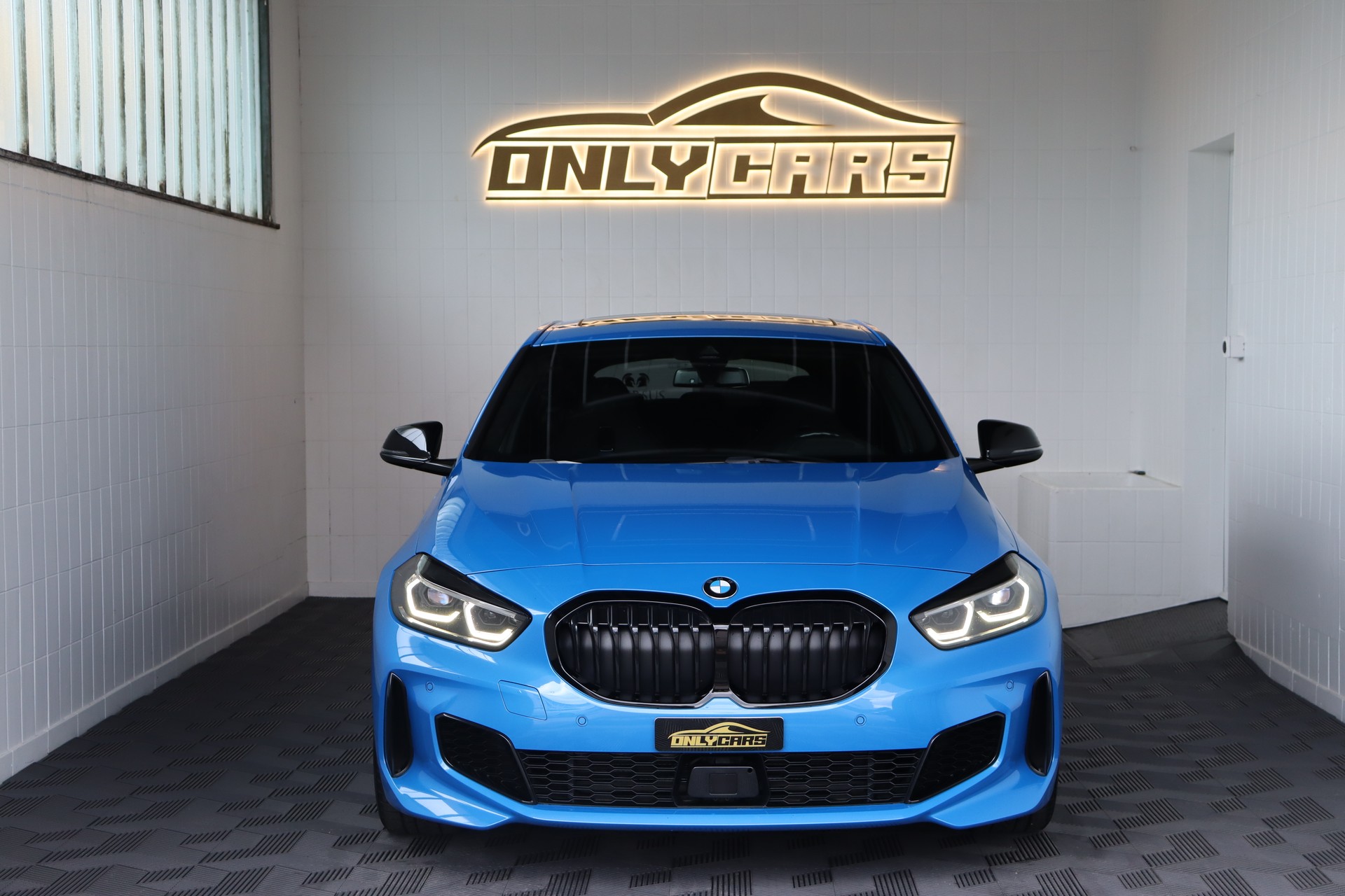 BMW 128ti Steptronic-image-1