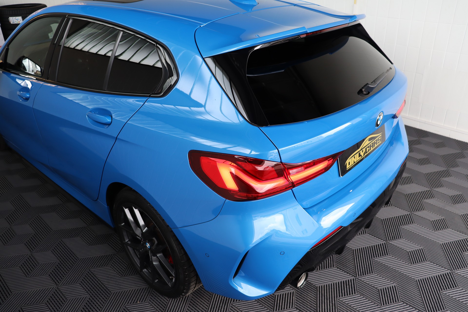 BMW 128ti Steptronic-image-8
