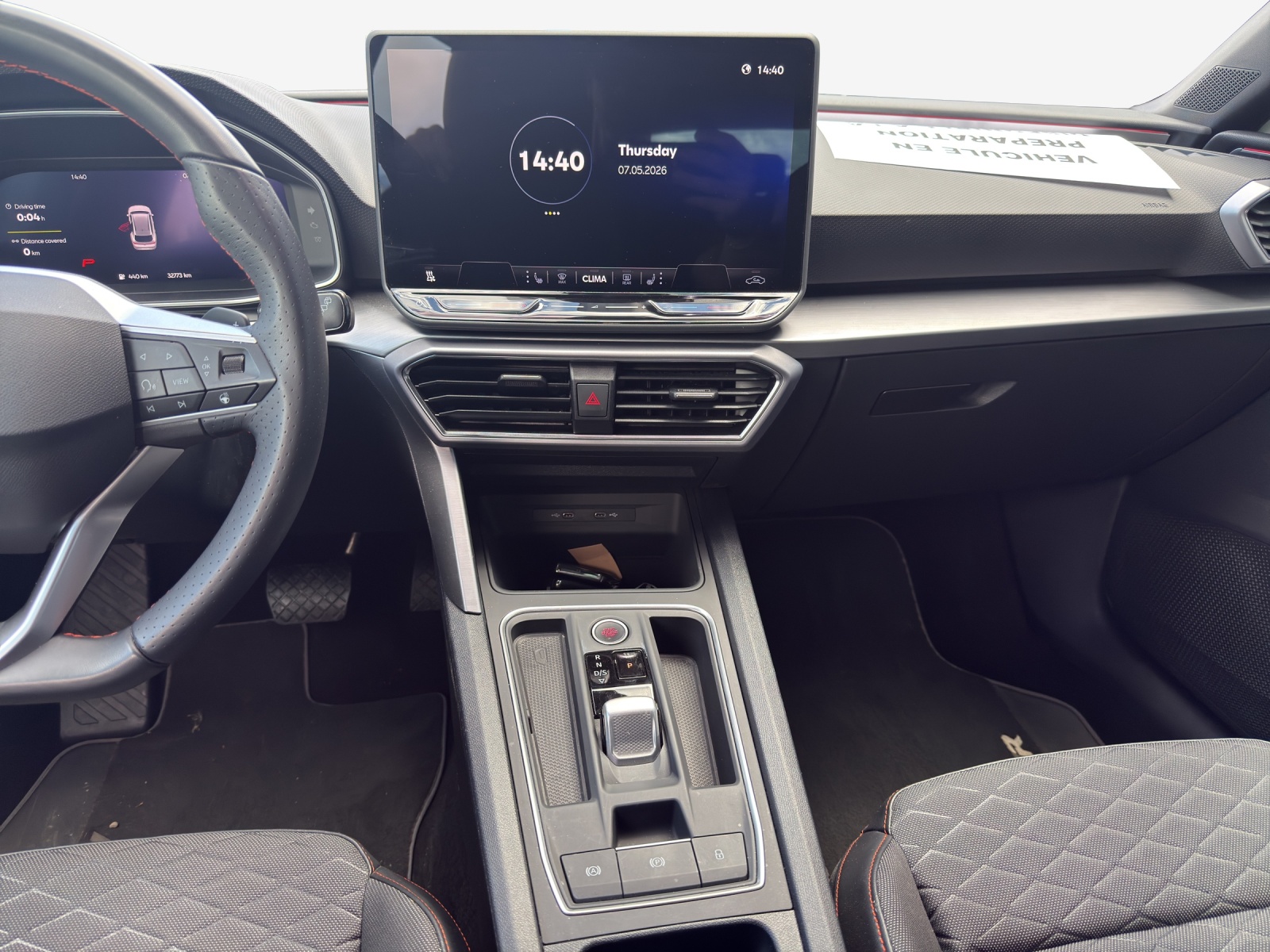 SEAT Leon ST 1.5 eHybrid pHEV DSG FR-image-11