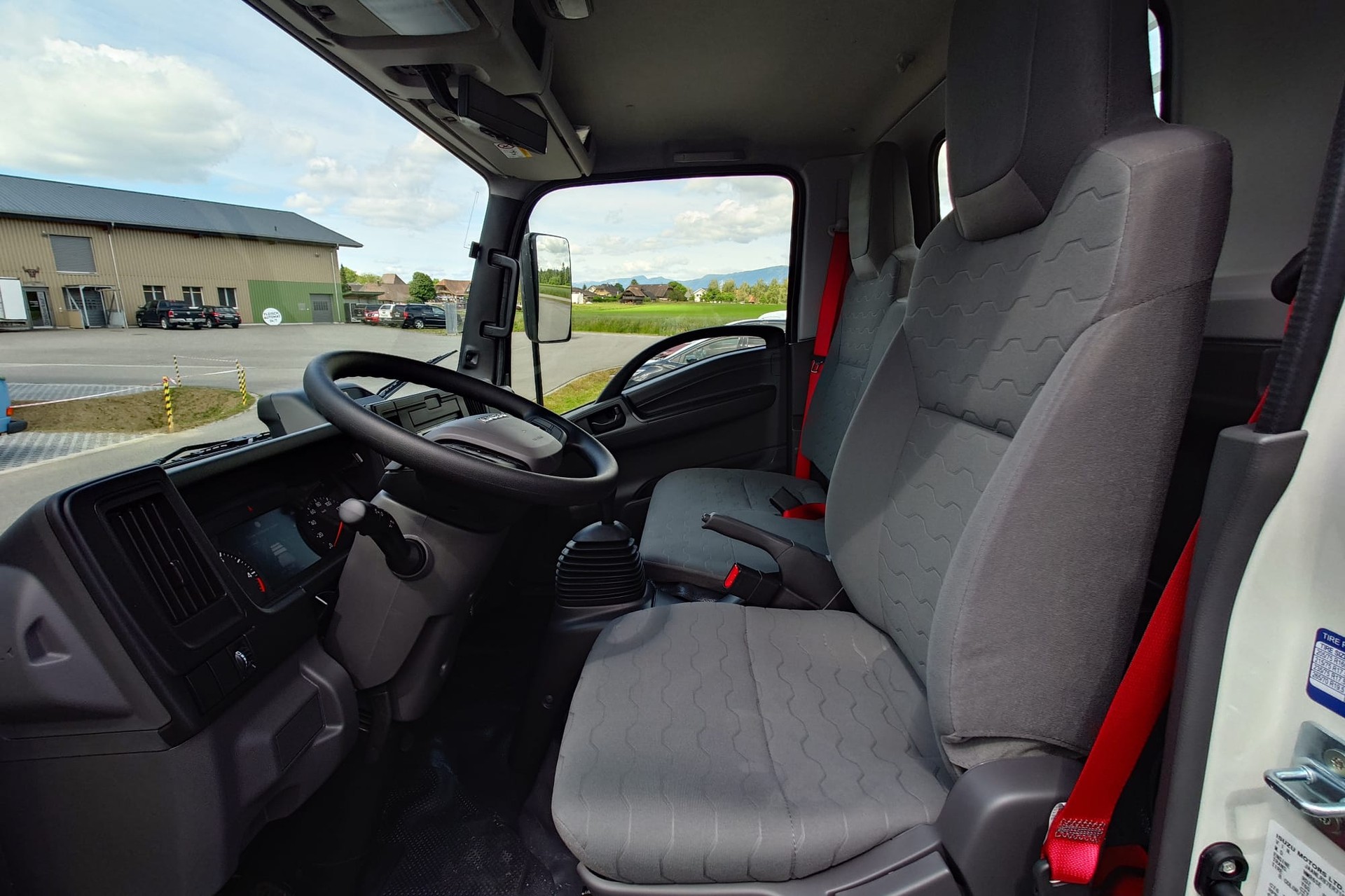 ISUZU M21 Kab.-Ch. E DR 1.9 Ddi T-image-13