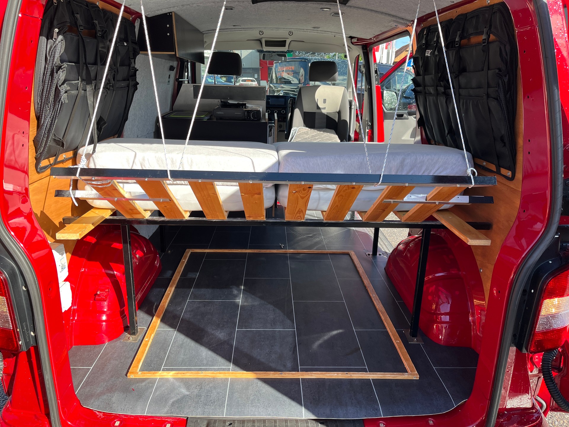 VW 2.0 TDI Camper-image-22