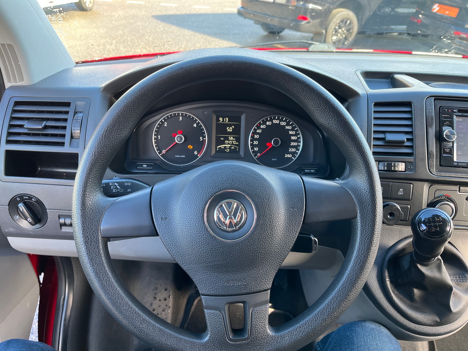 VW 2.0 TDI Camper-image-7