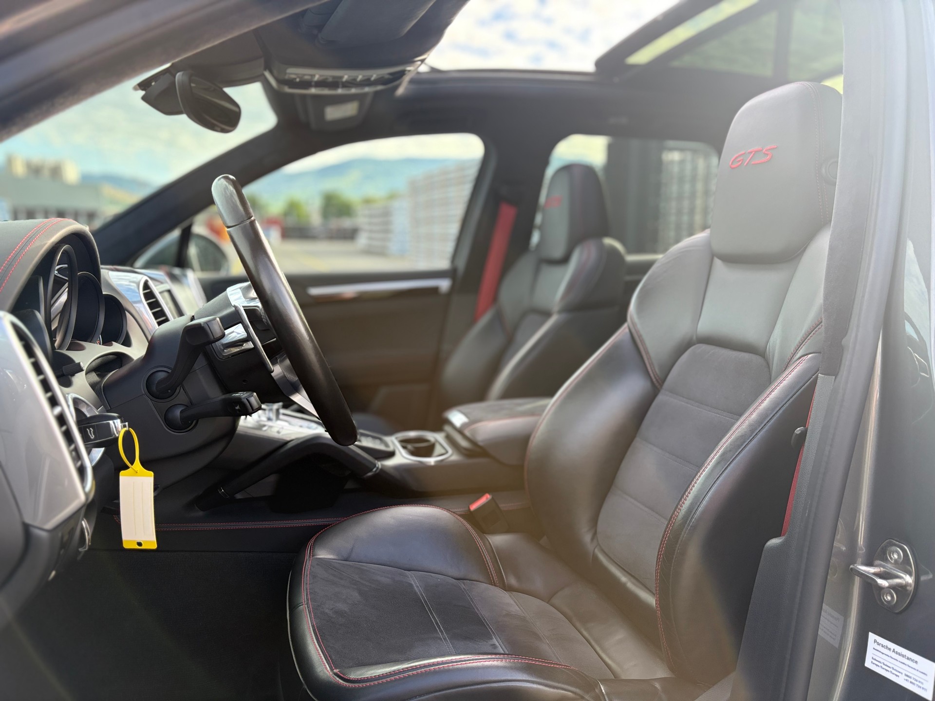 PORSCHE Cayenne GTS-image-9