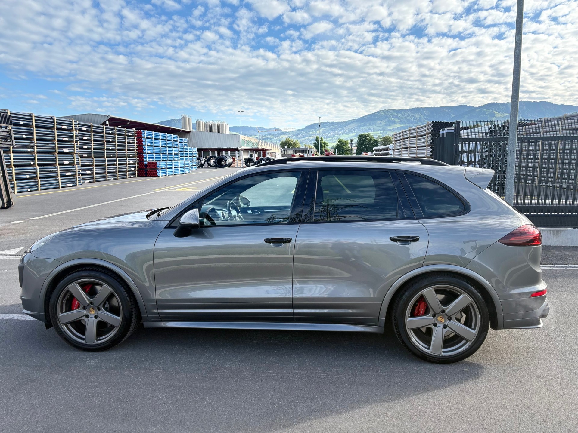 PORSCHE Cayenne GTS-image-6