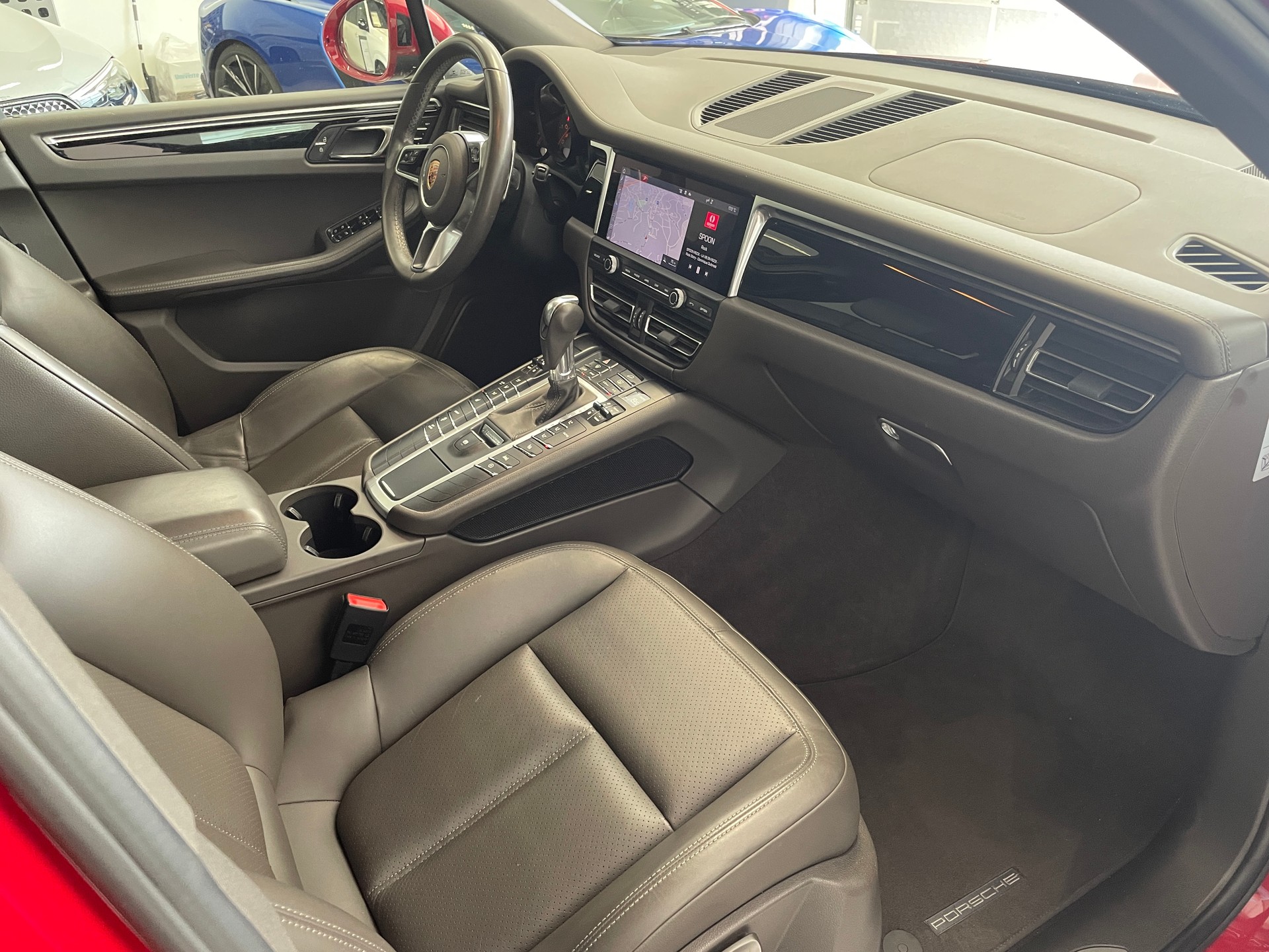 PORSCHE Macan S PDK-image-20
