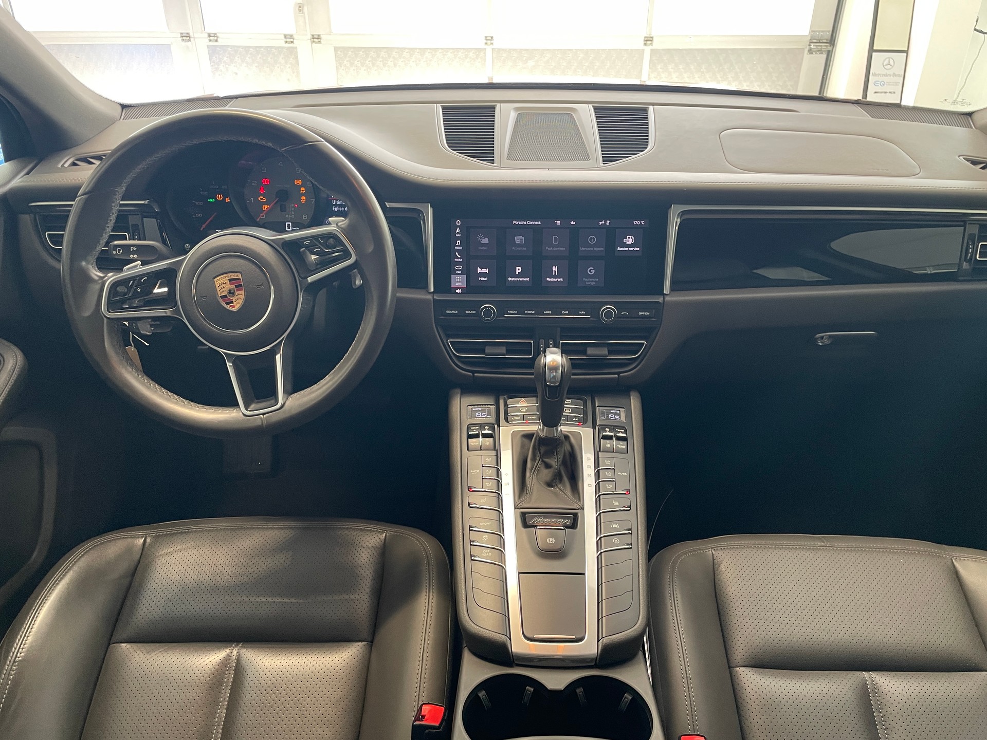 PORSCHE Macan S PDK-image-12
