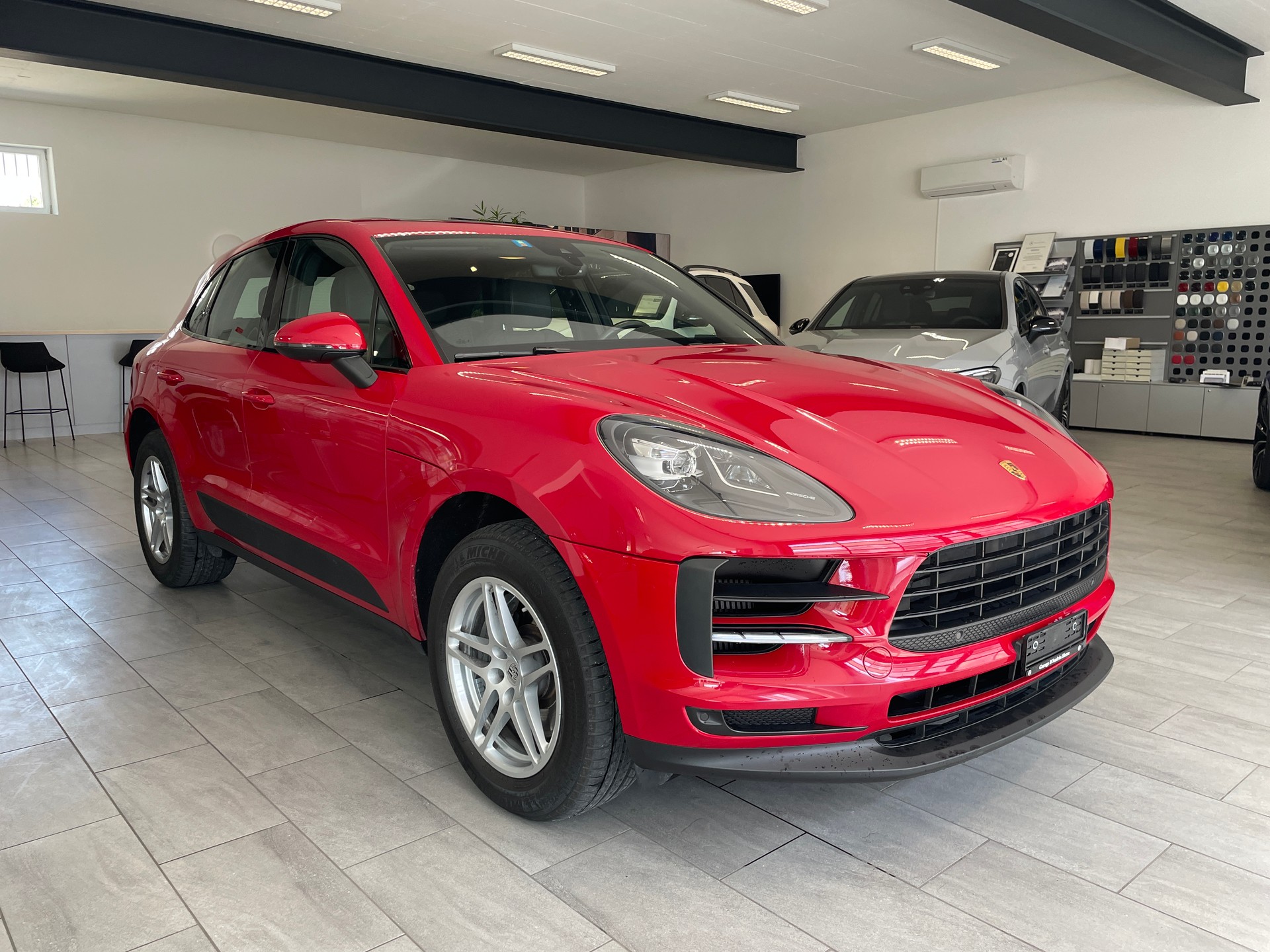 PORSCHE Macan S PDK-image-2