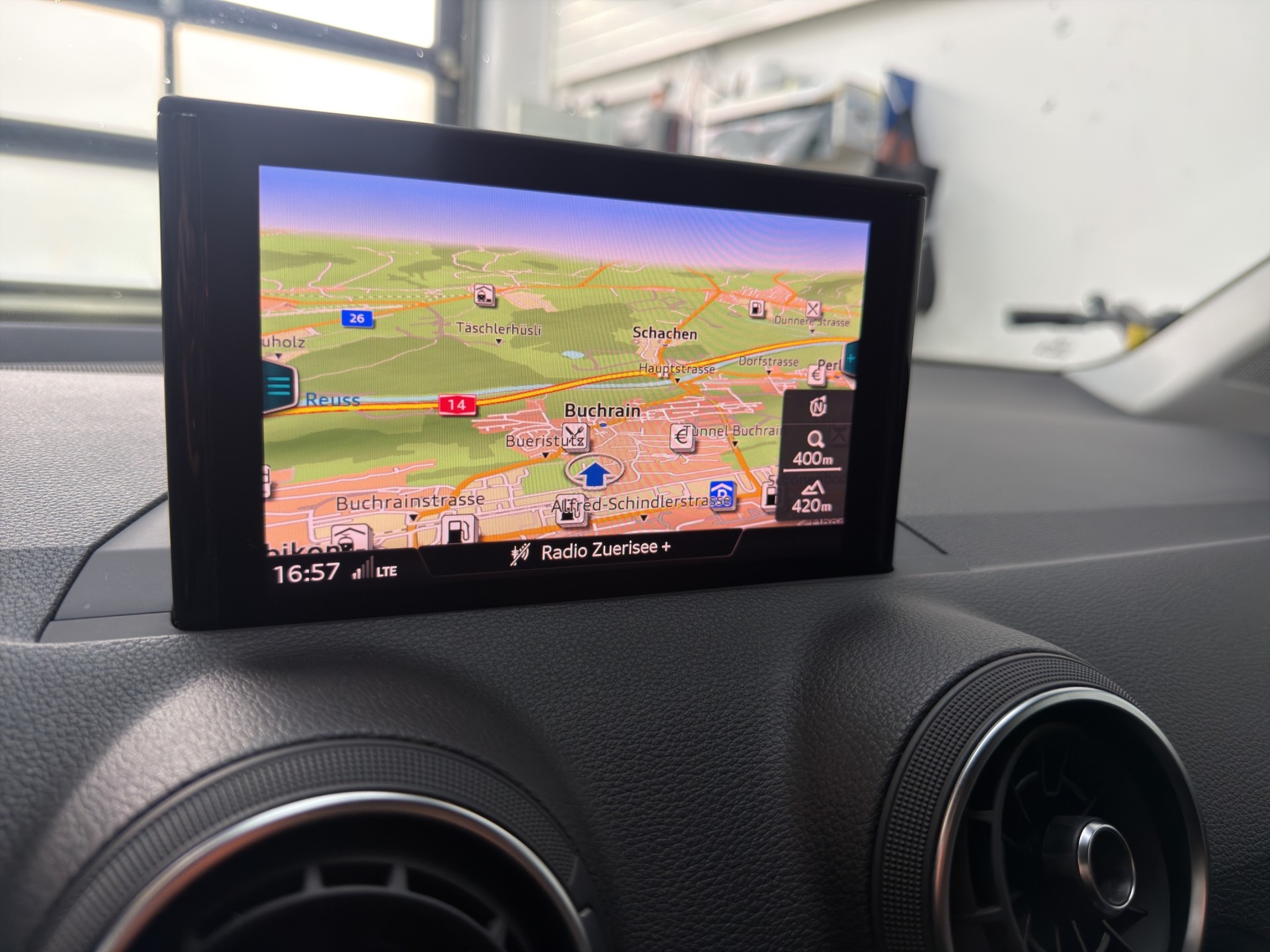 AUDI Q2 35 TFSI Sport Attraction-image-16