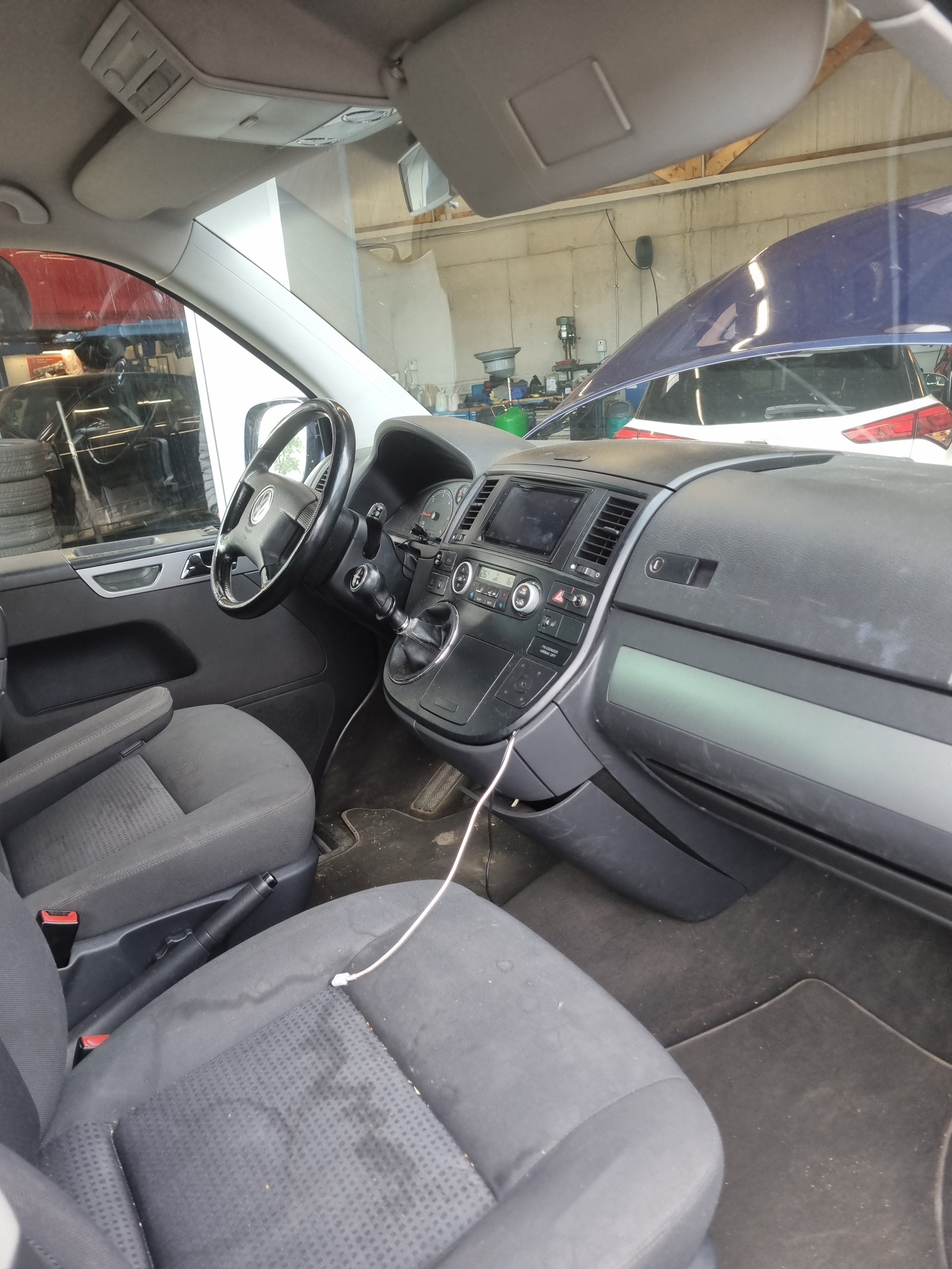 VW T5 2.5 TDI PD-image-7