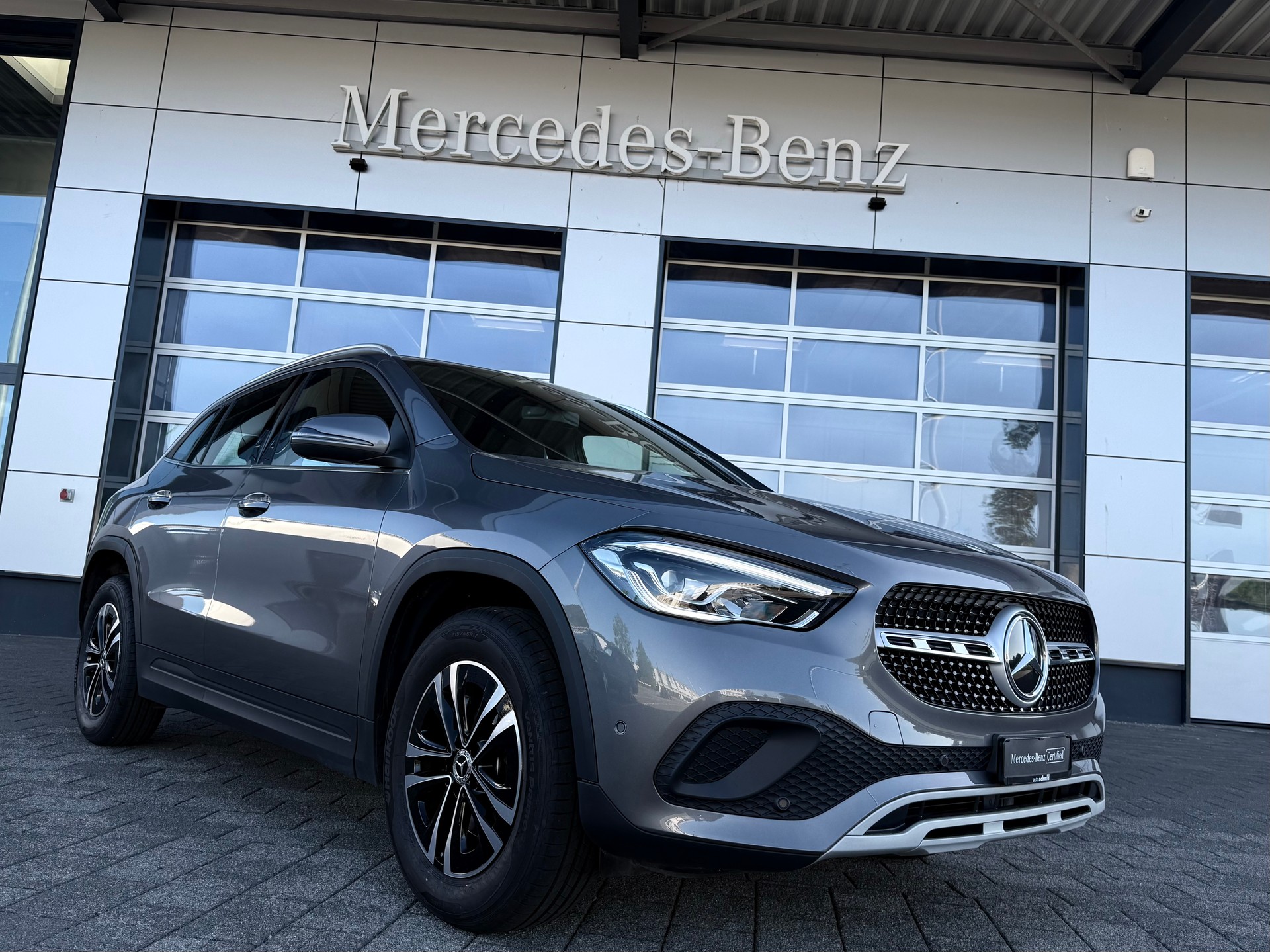 MERCEDES-BENZ GLA 200 4Matic Style 8G-DCT-image-0