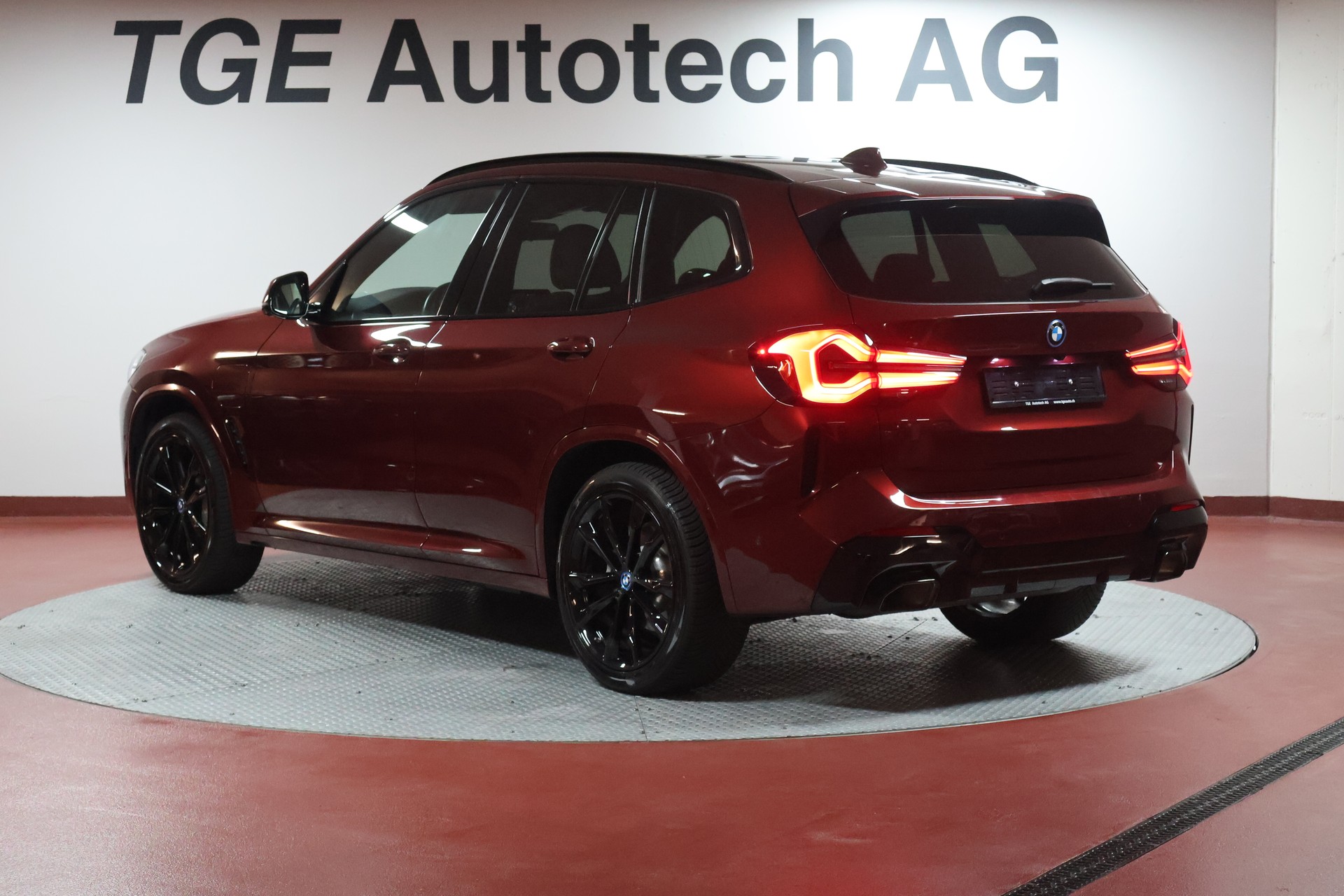 BMW X3 xDrive 30e M Sport-image-16