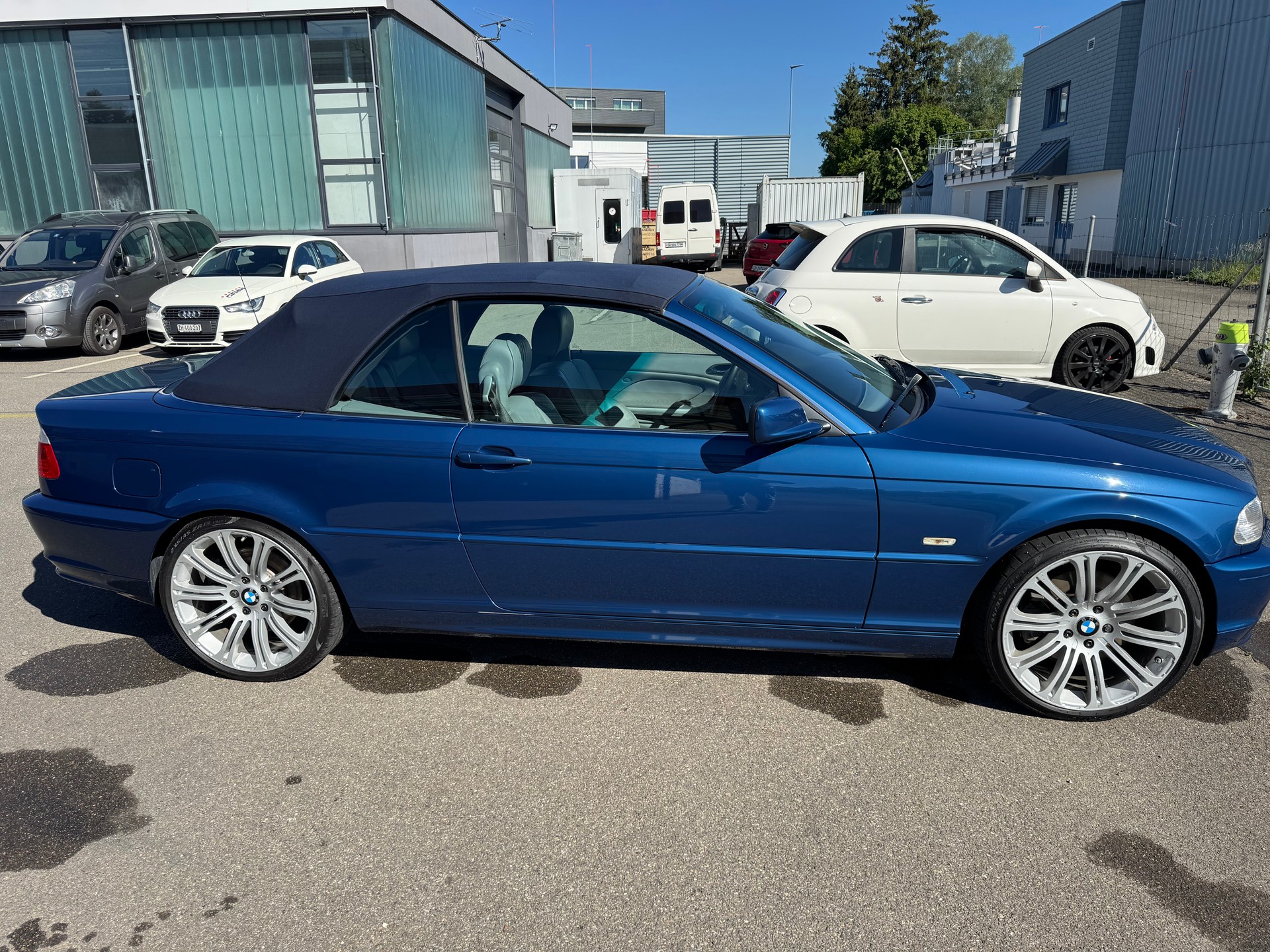 BMW 330Ci-image-6
