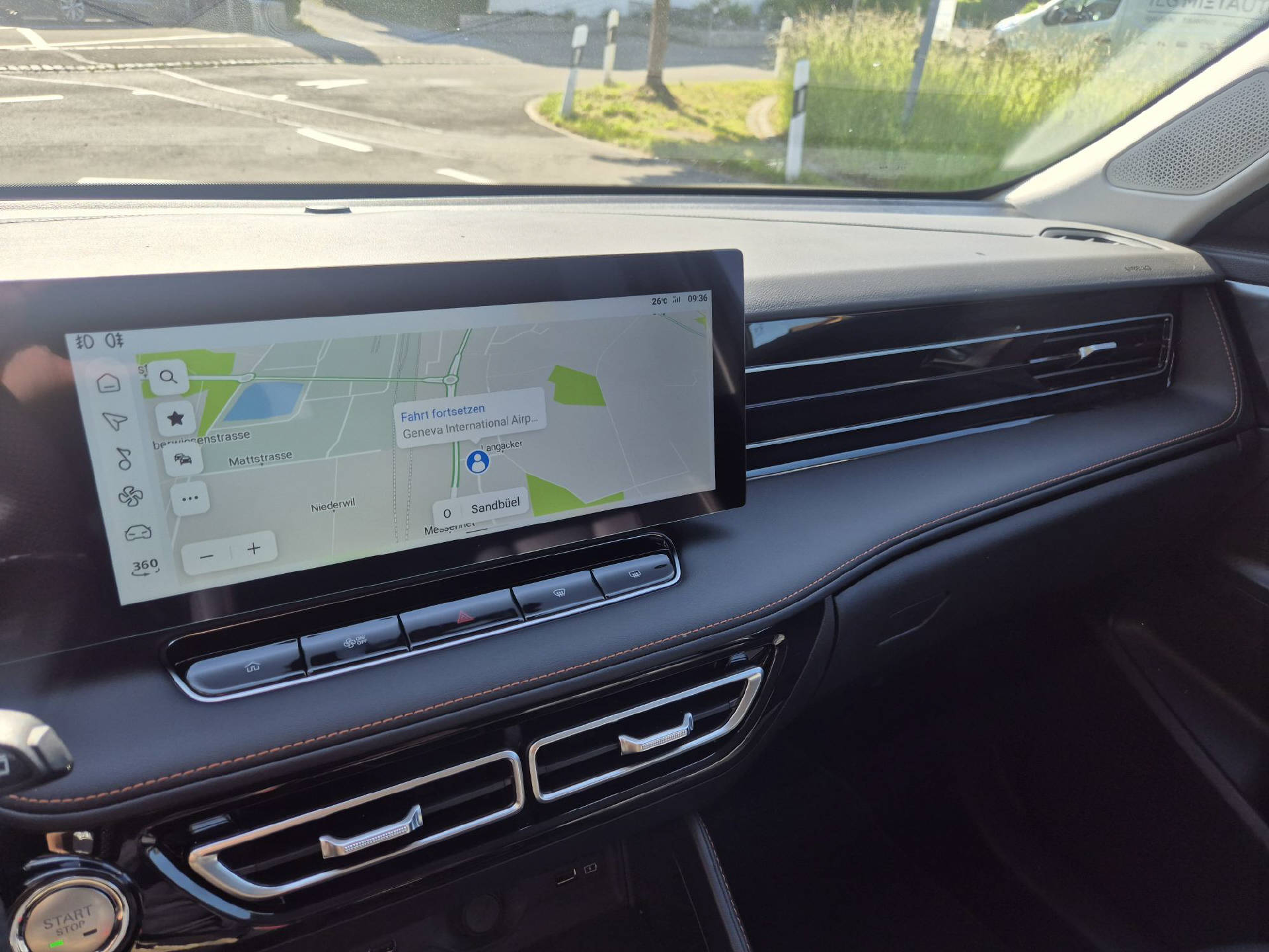 MG HS PHEV Luxury-image-11