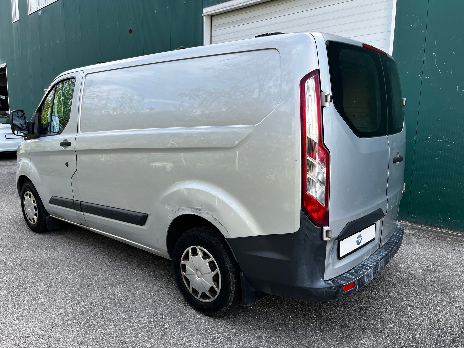 FORD Transit Custom Van 290 L1H1 Ambiente-image-5