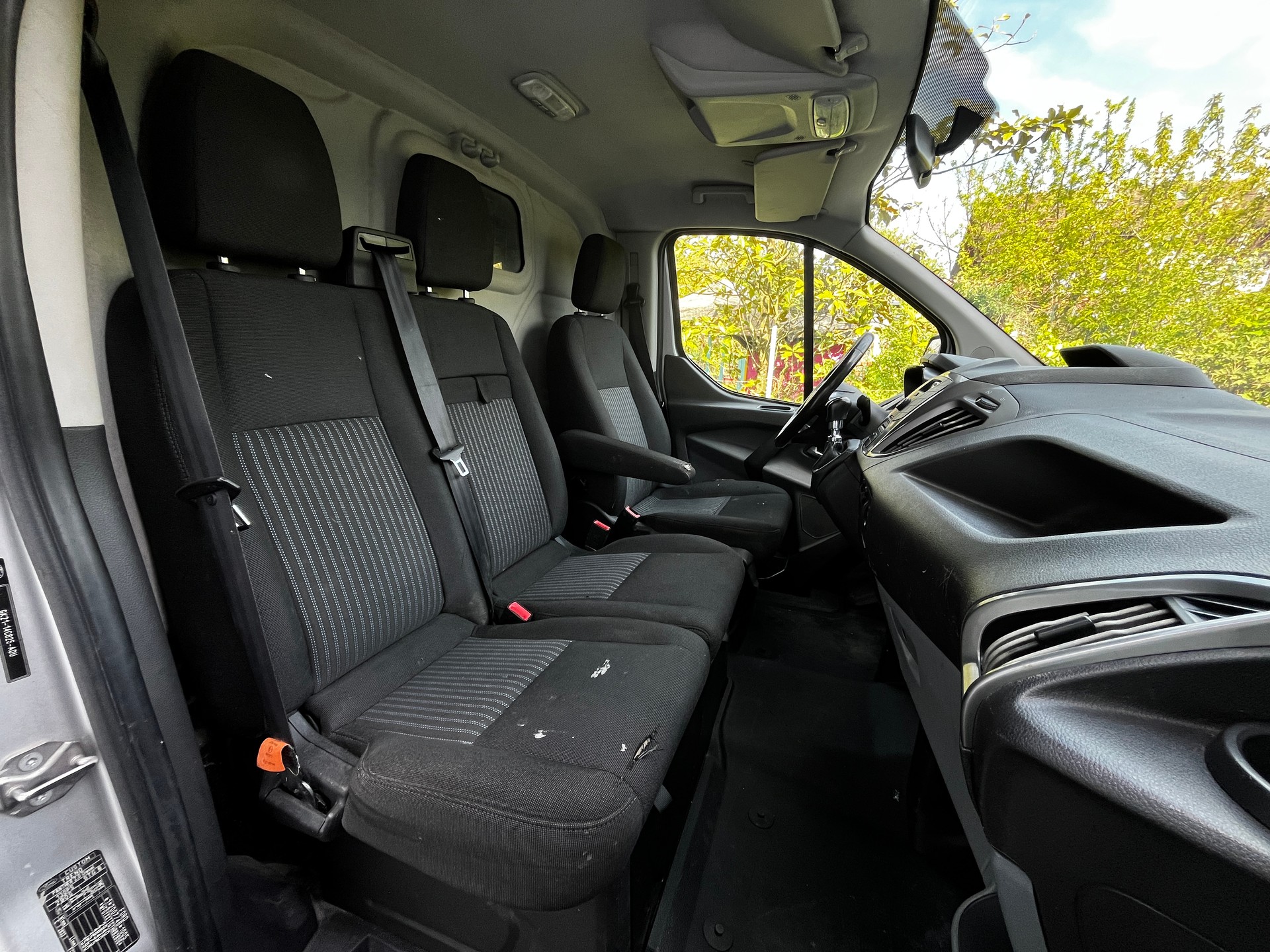 FORD Transit Custom Van 290 L1H1 Ambiente-image-6