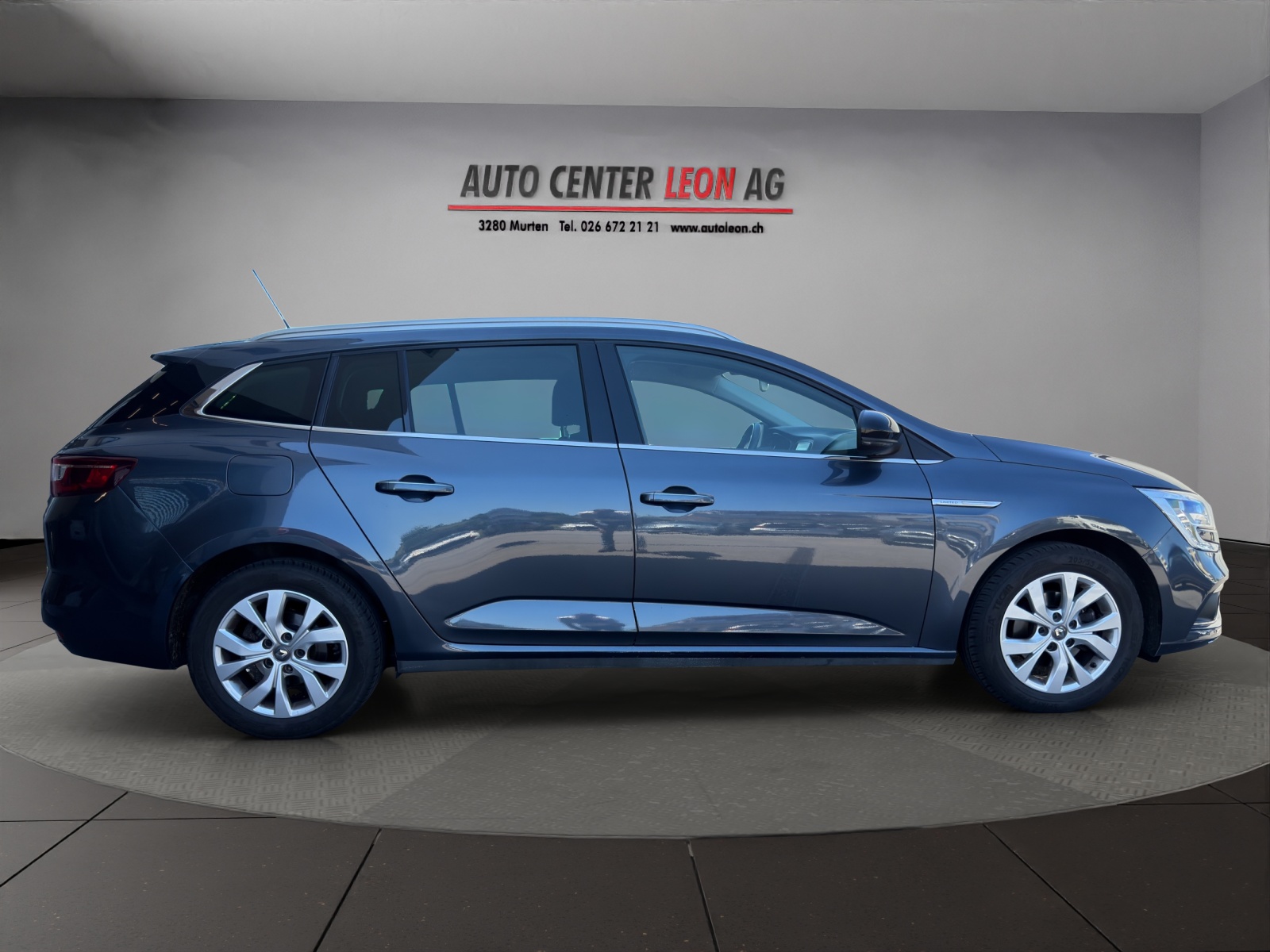RENAULT Mégane Grandtour 1.2 16V Turbo Life-image-6
