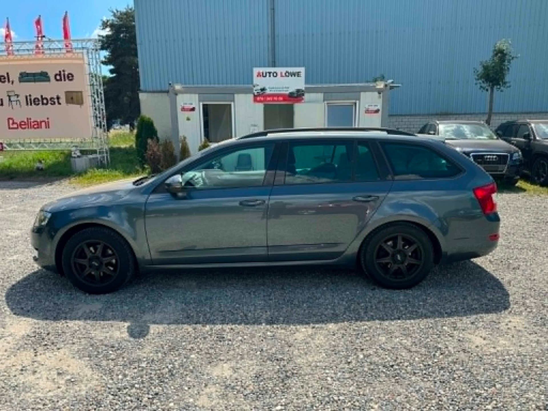 SKODA Octavia Combi 2.0 TDI 4x4-image-4