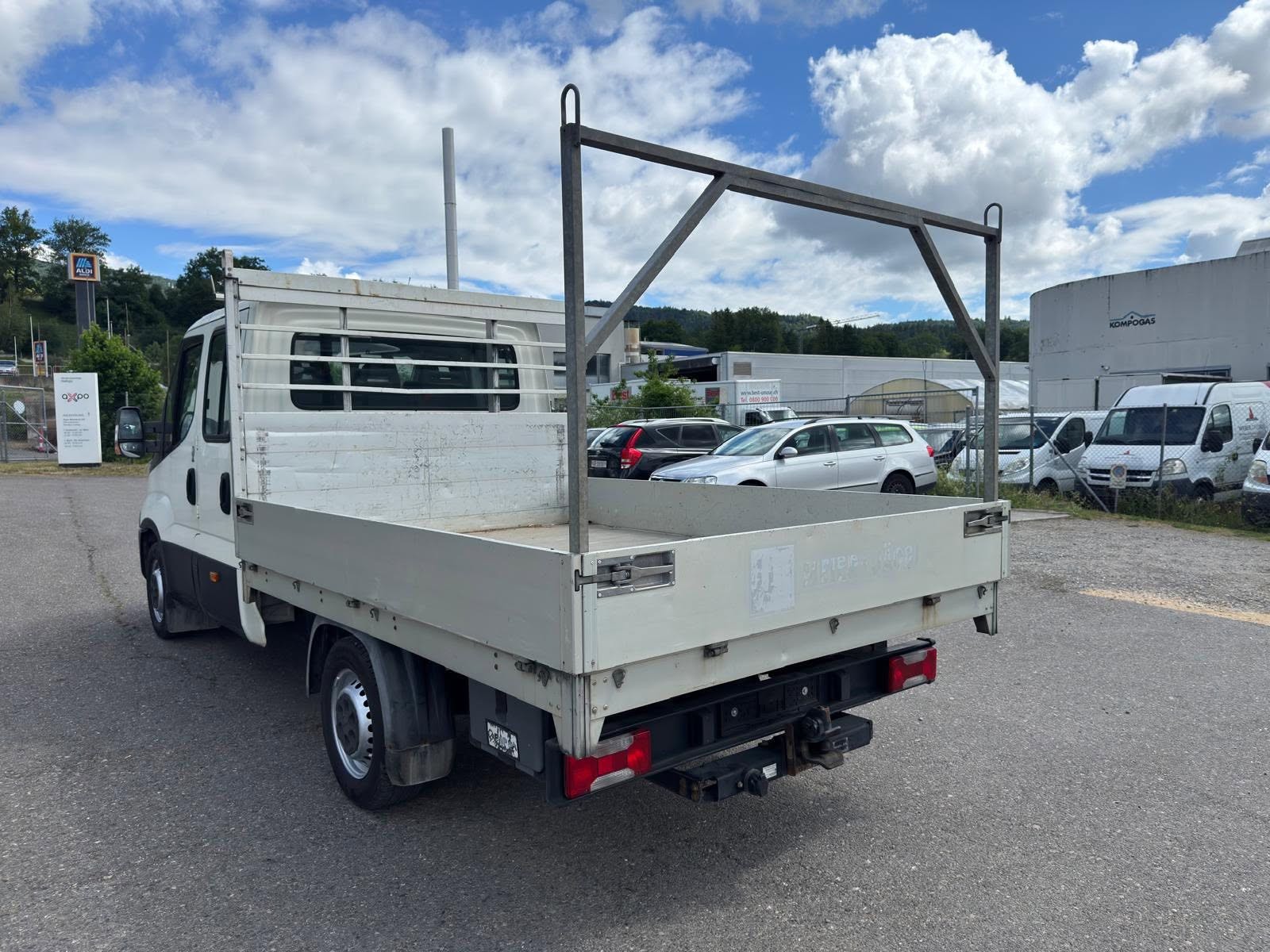 IVECO 35 S 15 D 7 Plätze-image-5