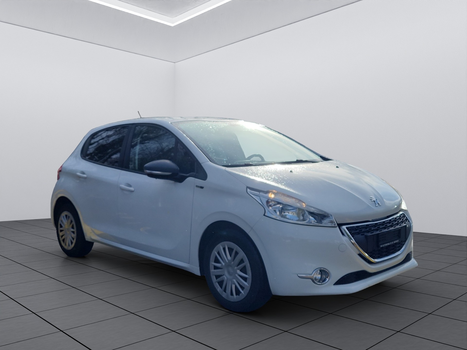 PEUGEOT 208 1.2 VTI Active-image-2