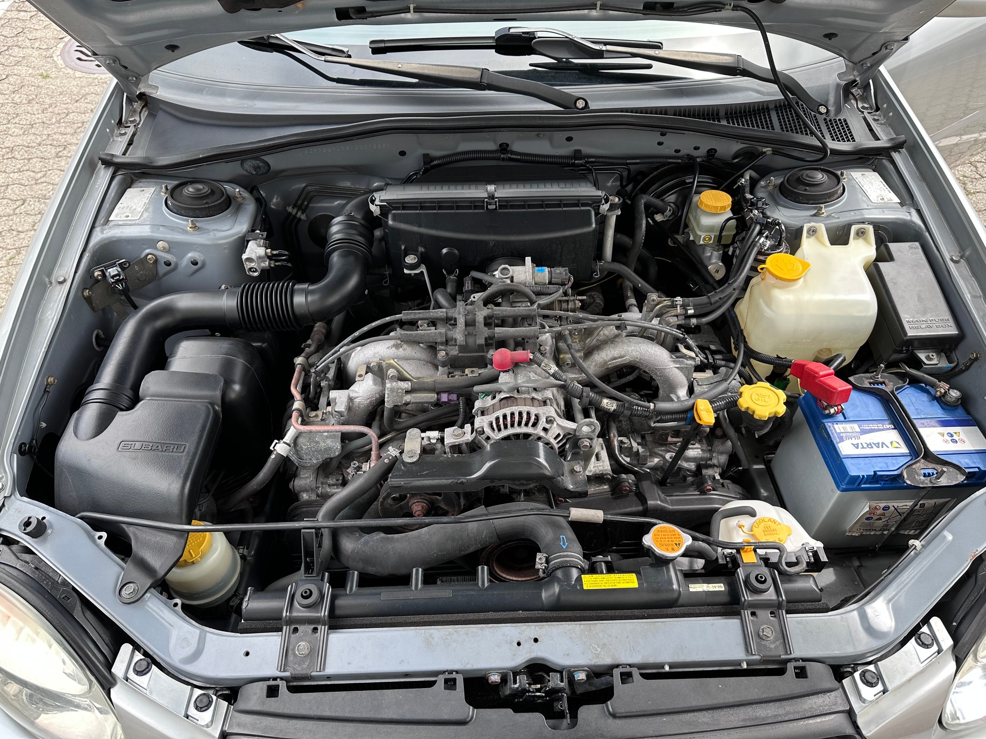 SUBARU Impreza 2.0-image-14