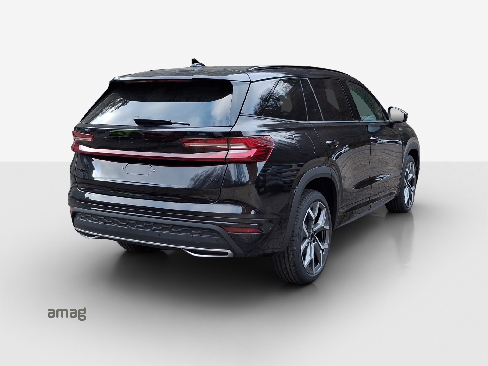 SKODA Kodiaq 2.0 TSI Sportline 4x4-image-4