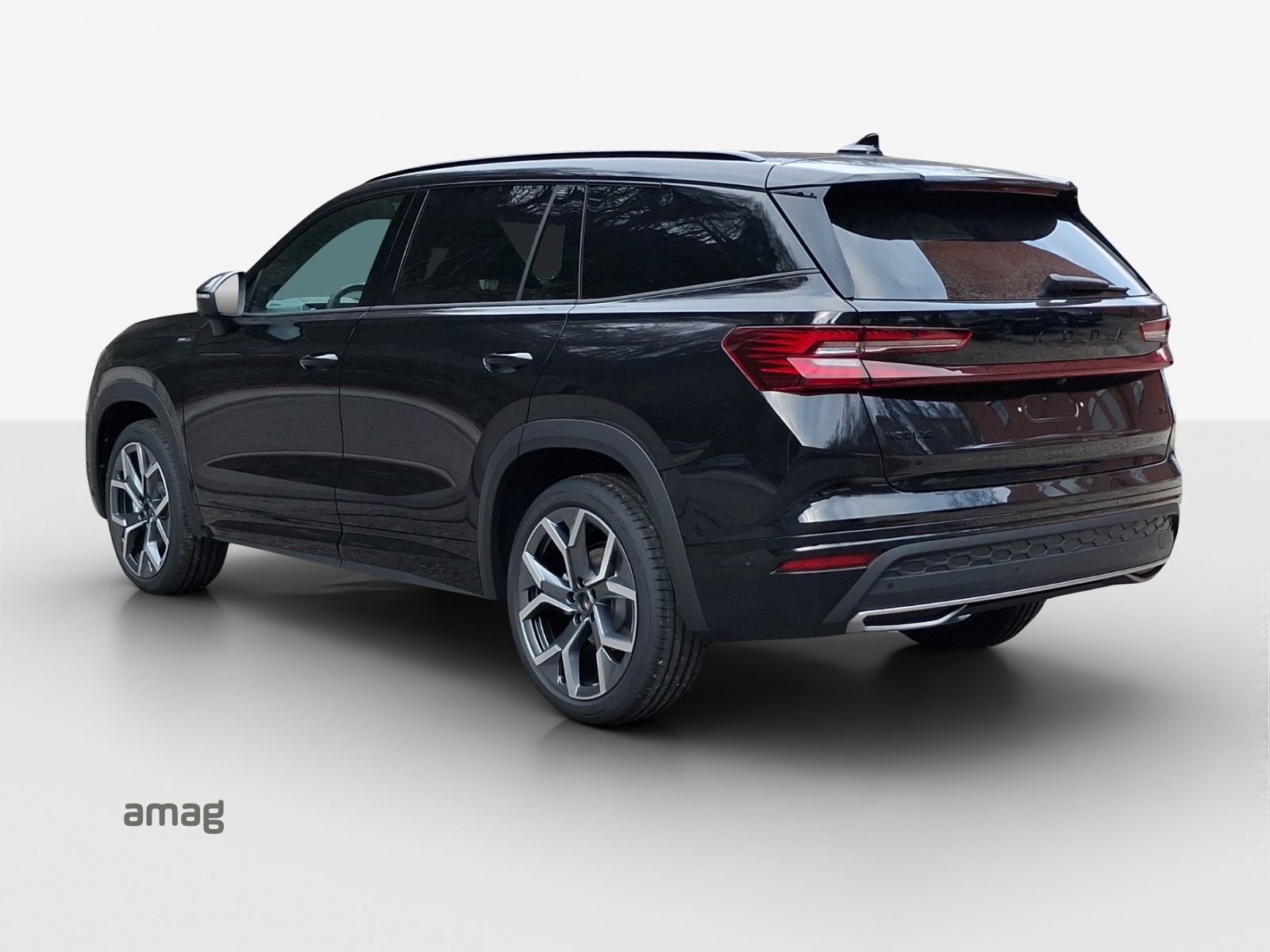 SKODA Kodiaq 2.0 TSI Sportline 4x4-image-2