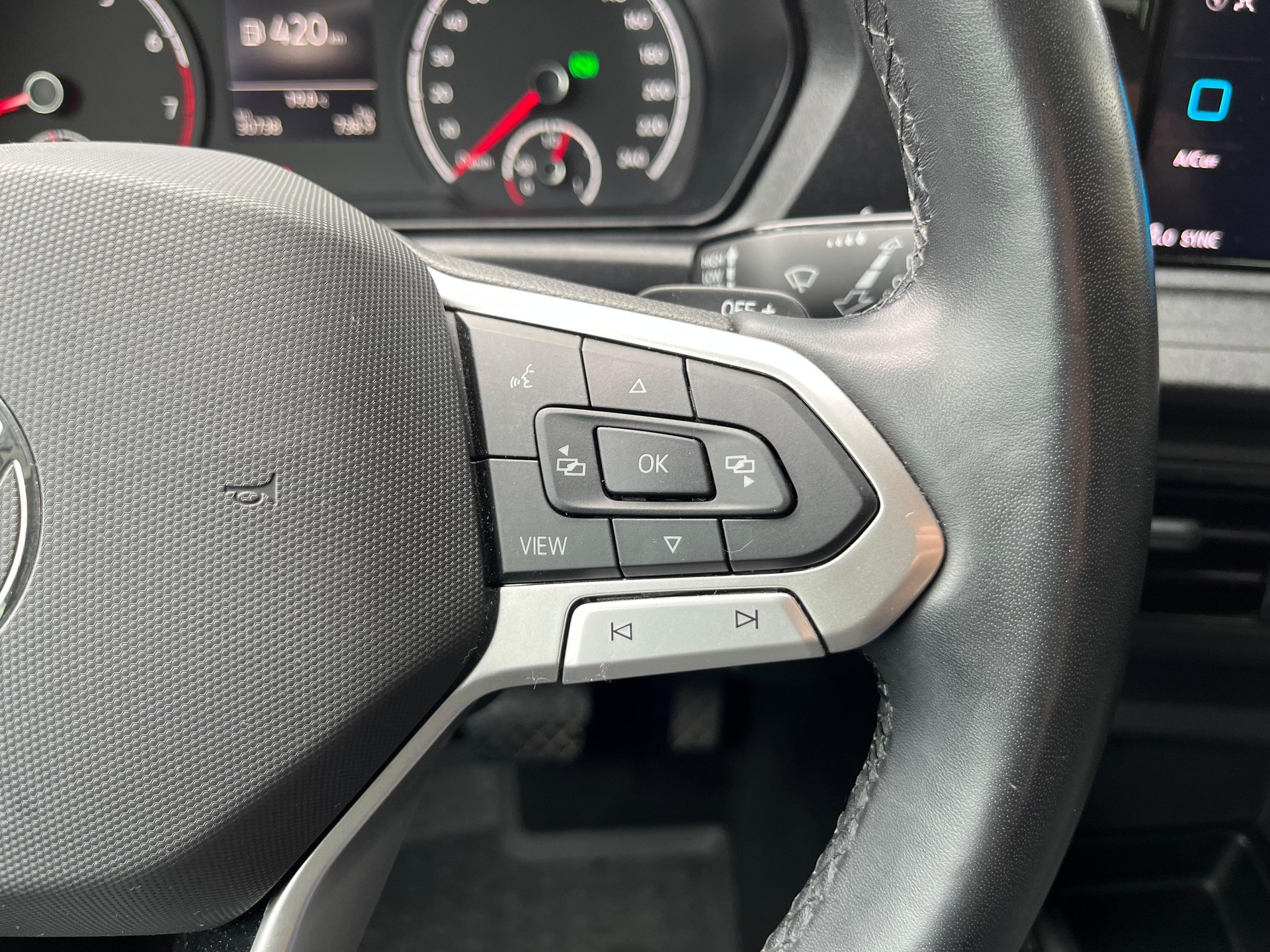 VW CADDY California 1.5 TSI DSG 7-image-13