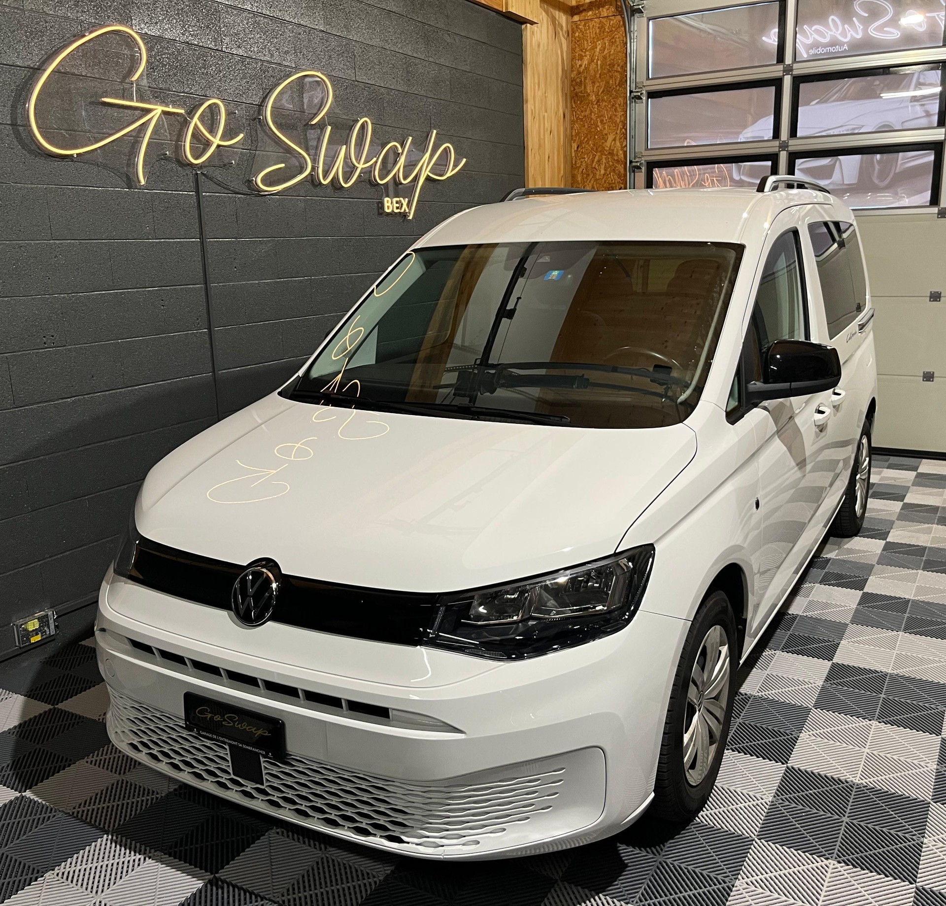 VW CADDY California 1.5 TSI DSG 7-image-3