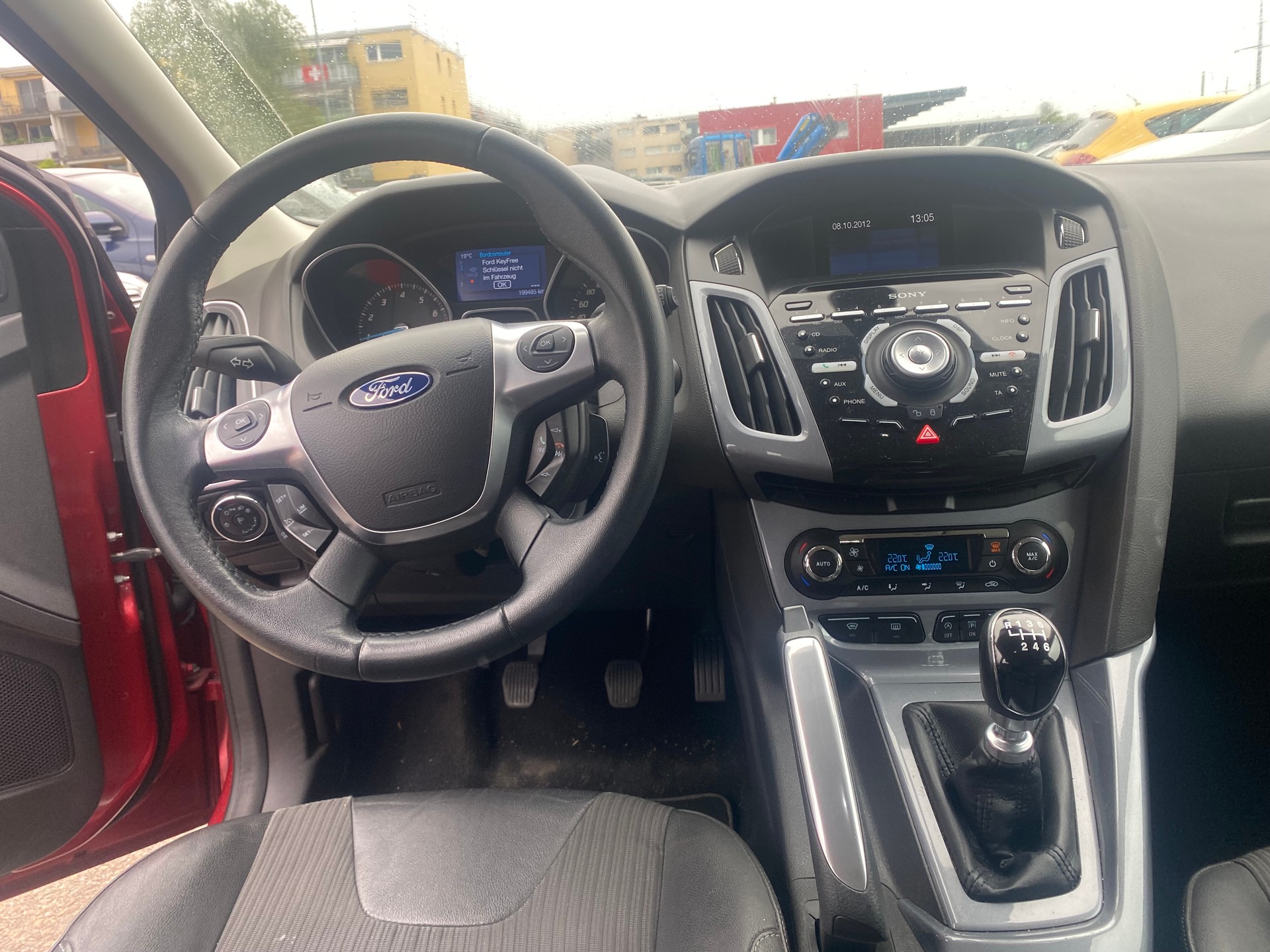 FORD Focus 1.6 SCTi Trend-image-8