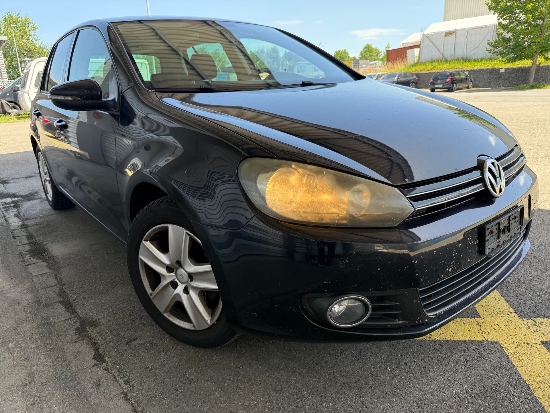 VW Golf 1.4 TSI Trendline-image-1