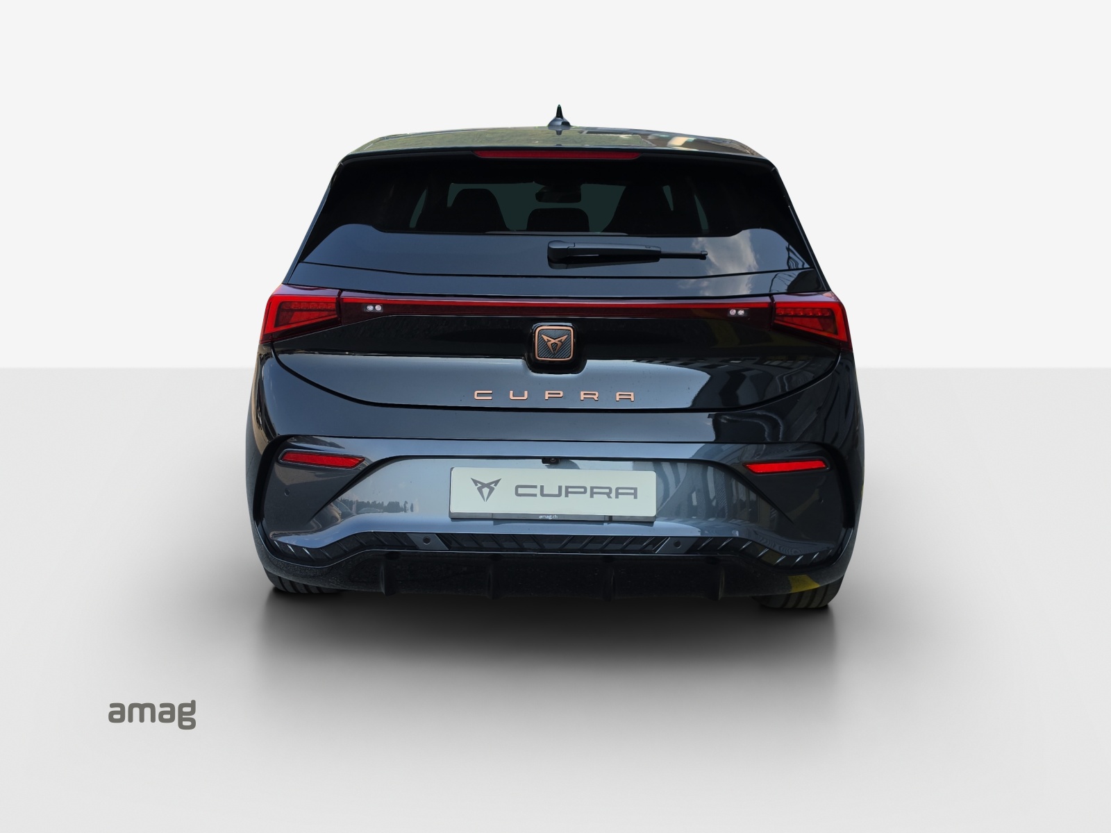 CUPRA Born 79 kWh e-Boost Adrenaline-image-3