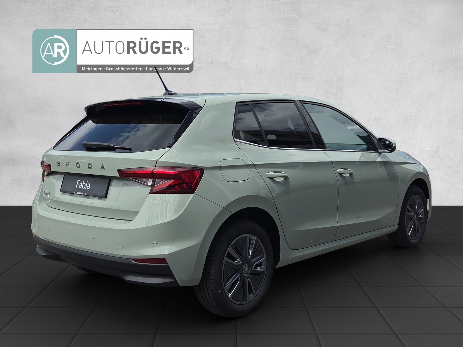 SKODA Fabia 1.0 TSI Dynamic DSG-image-5