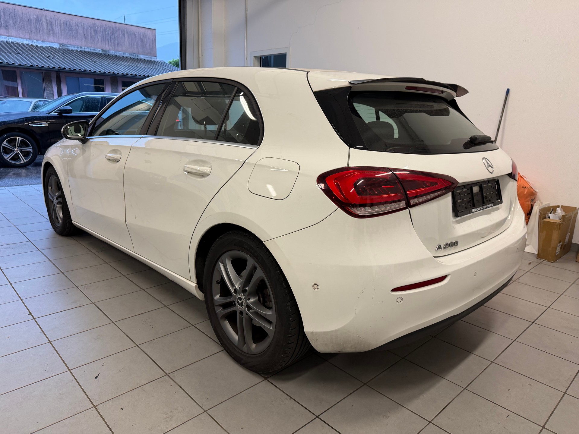 MERCEDES-BENZ A 200 Style 7G-DCT-image-2