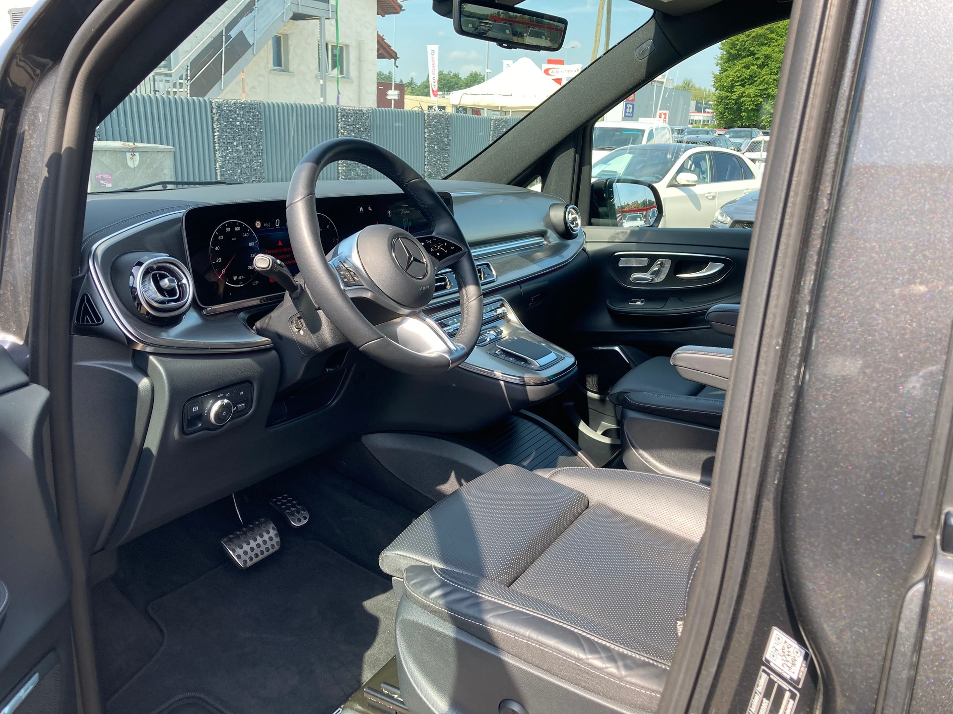 MERCEDES-BENZ V 300 d lang Exclusive 4Matic 9G-Tronic-image-6
