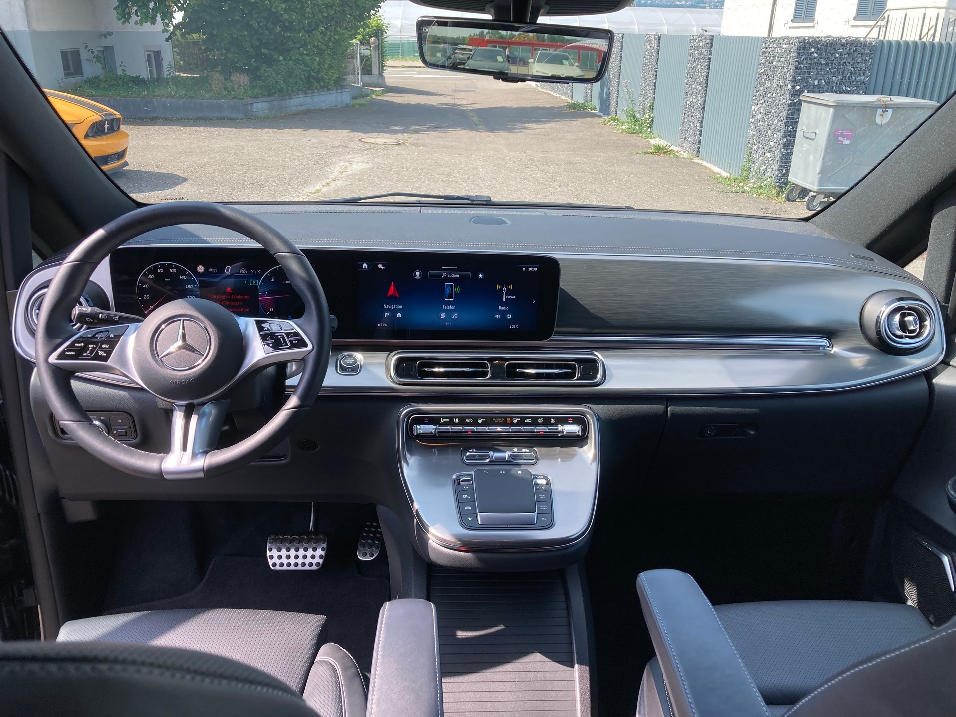 MERCEDES-BENZ V 300 d lang Exclusive 4Matic 9G-Tronic-image-8