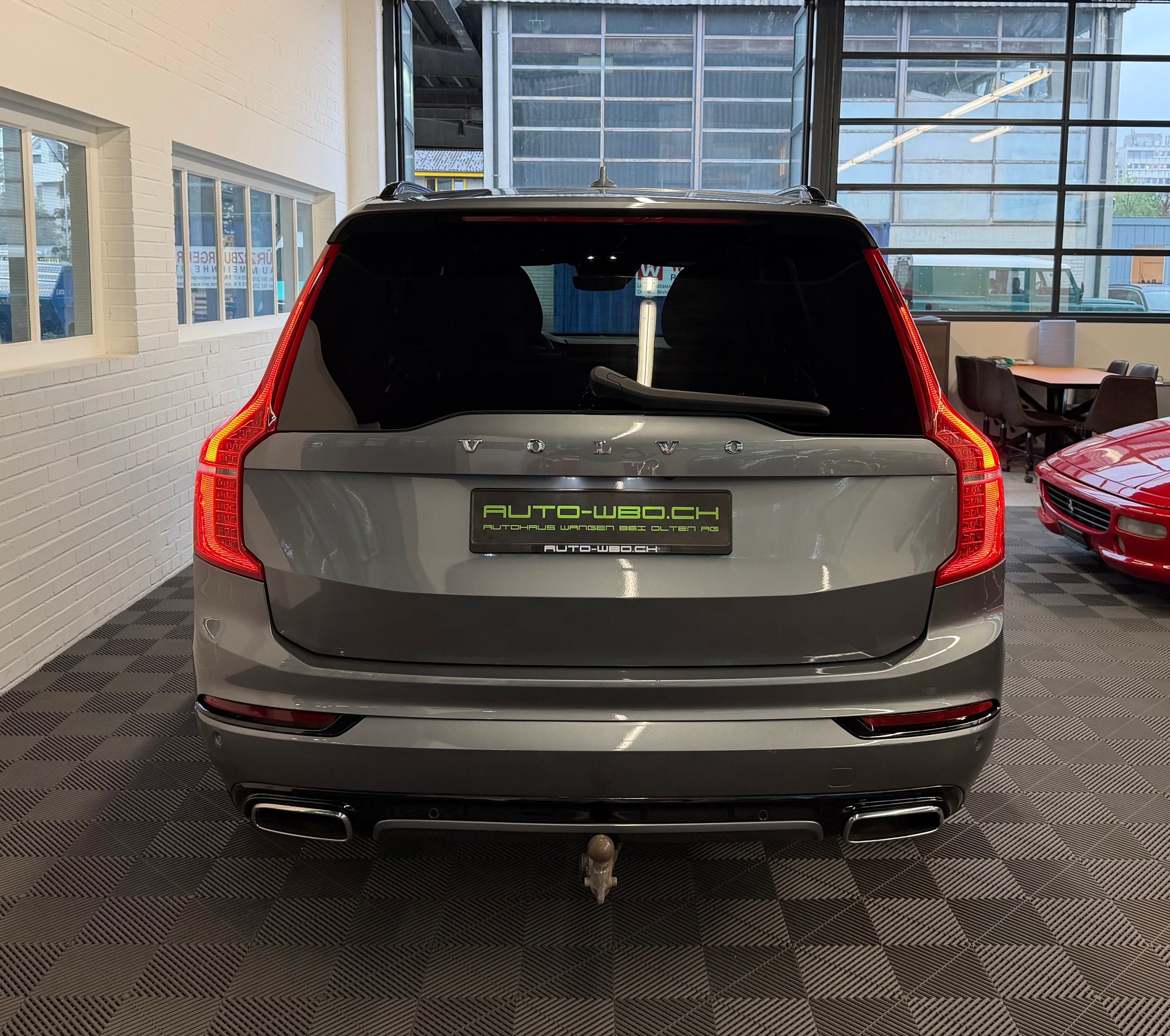 VOLVO XC90 B5 Diesel Mild Hybrid AWD R-Design Geartronic-showroom-element-3