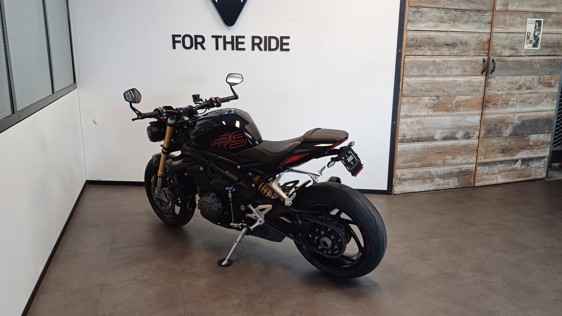 TRIUMPH Speed Triple 1200 RS-image-4