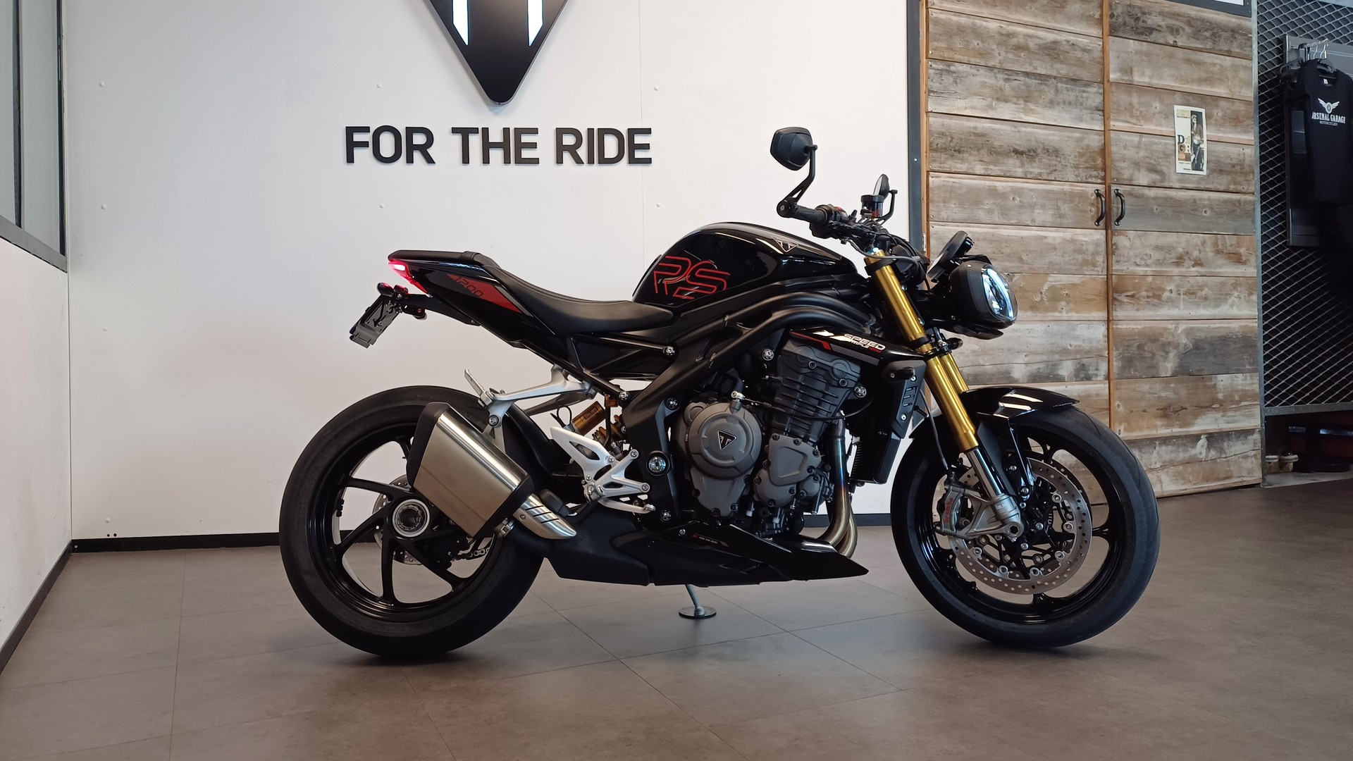 TRIUMPH Speed Triple 1200 RS-image-5